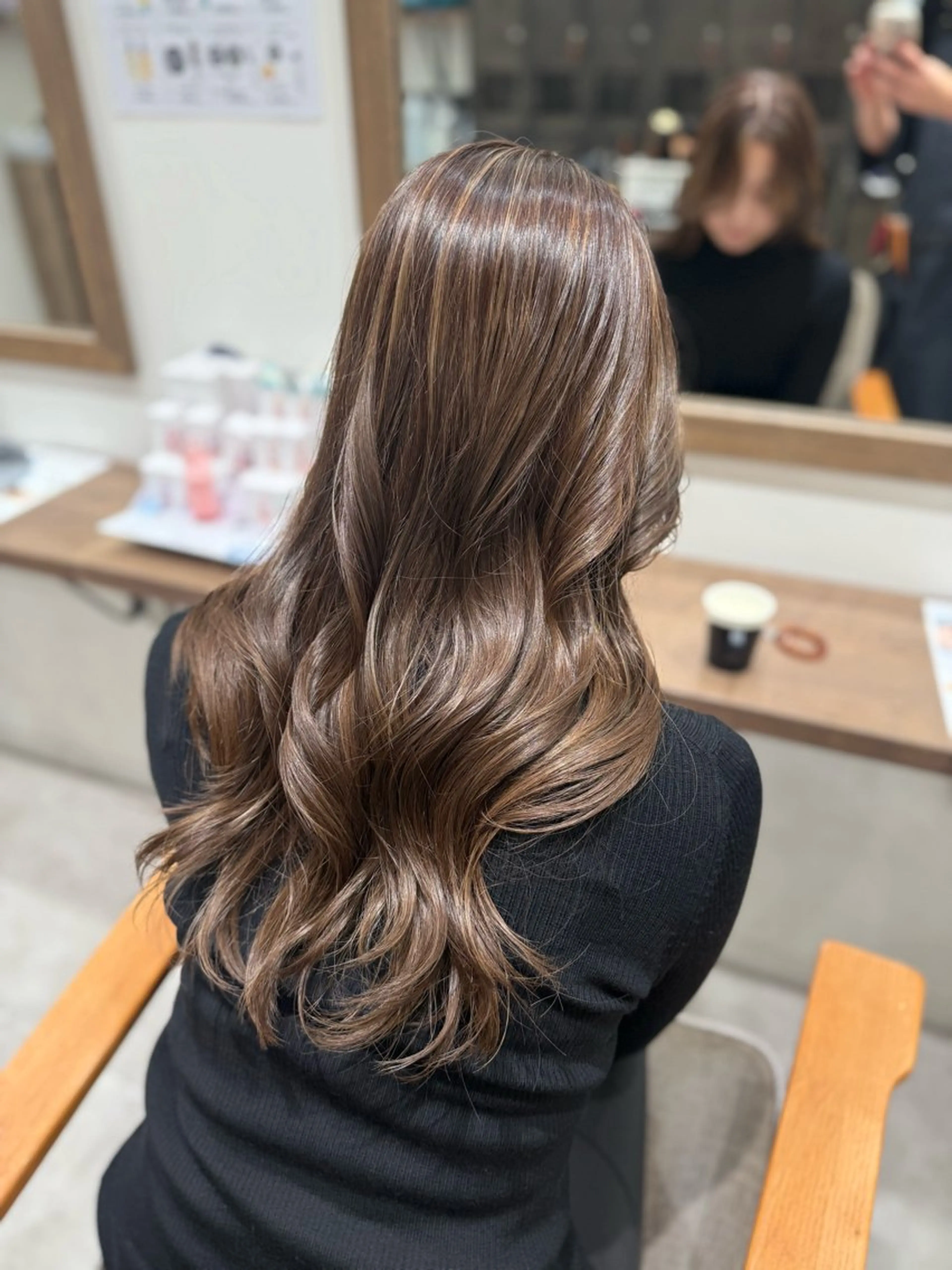 ロング カラー ブリーチ ハイライトカラー ハイライト ロング カット ヘアカラー 舟橋 瑞稀のヘアスタイル