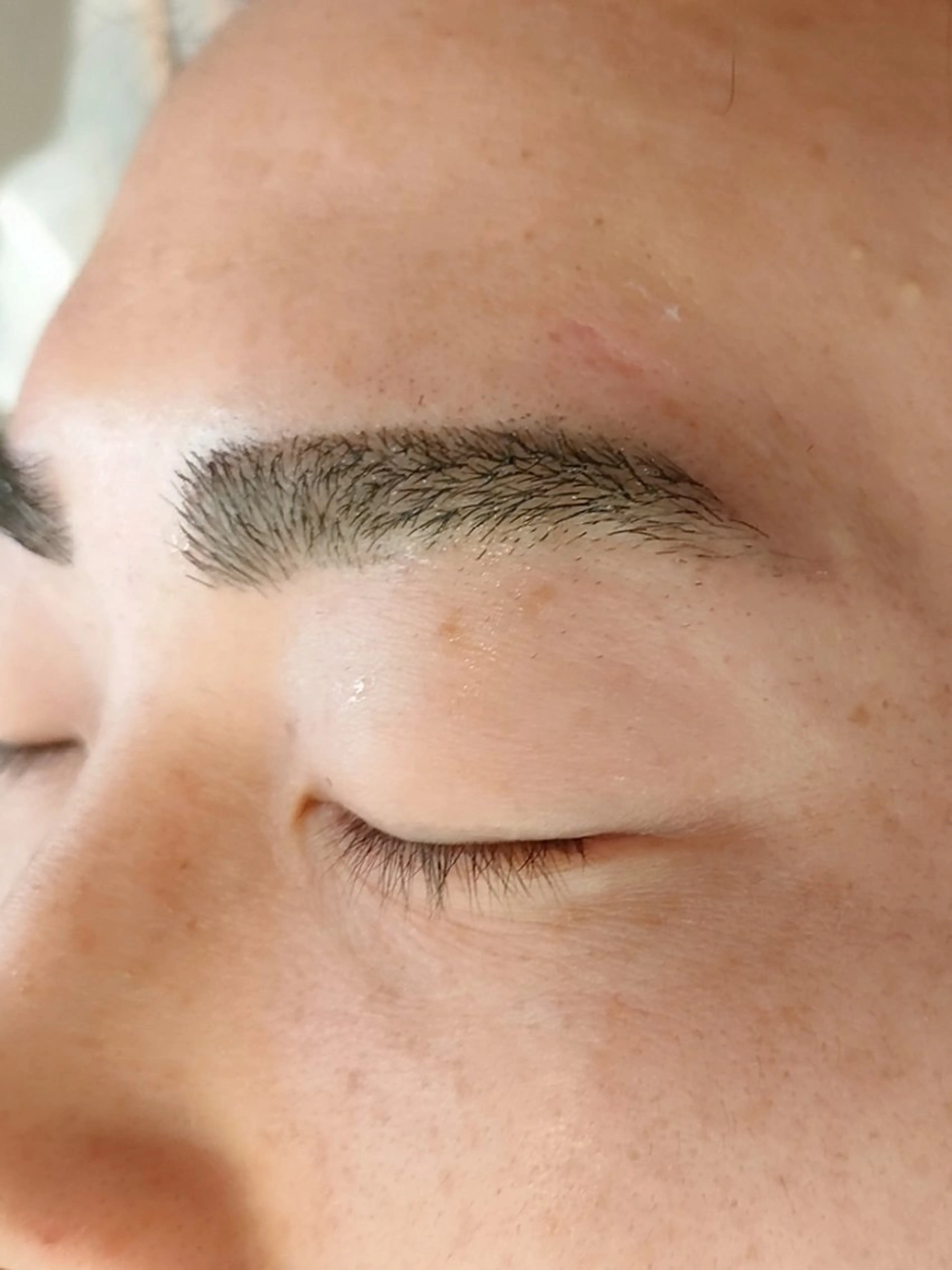 アイブロウ メンズアイブロウ aim所属・H Mizukiのマツエク・マツパデザイン