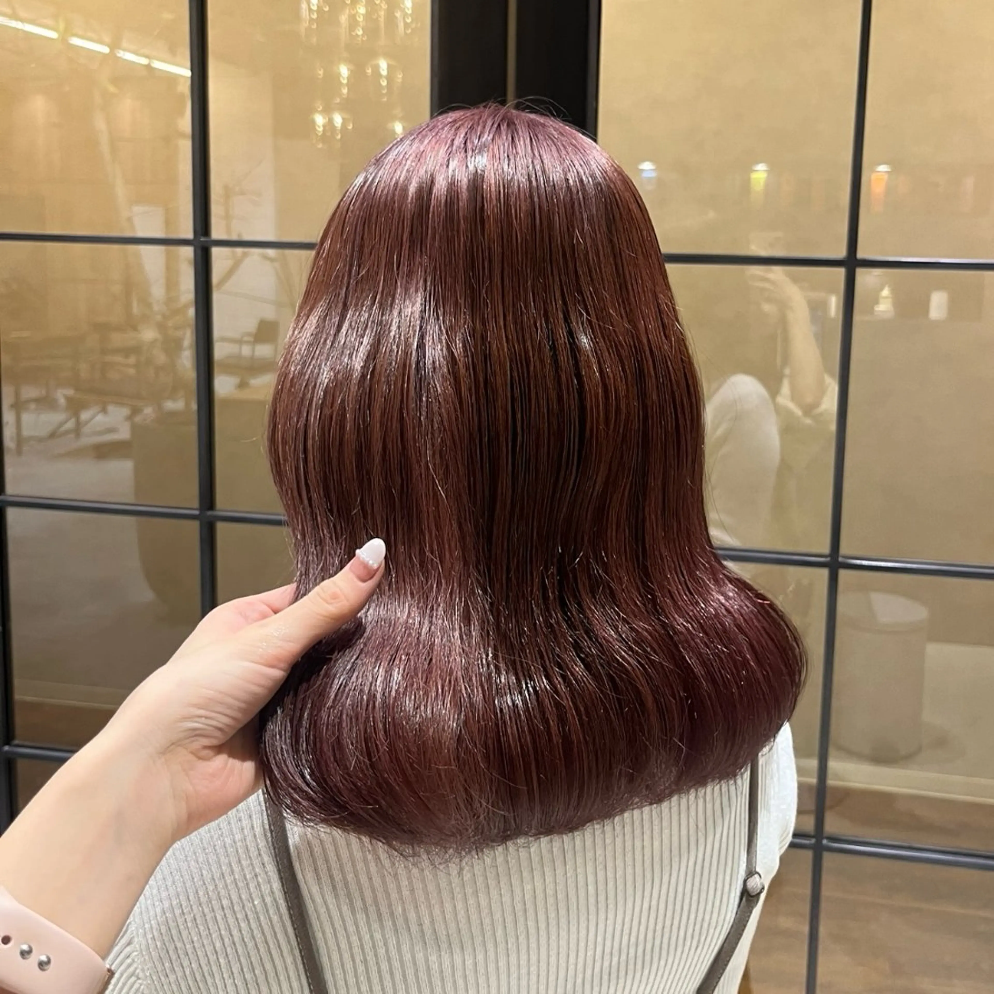 セミロング カラー 𝒎𝒐𝒆🩰 名駅/ヘアメ/暖色♡のヘアスタイル