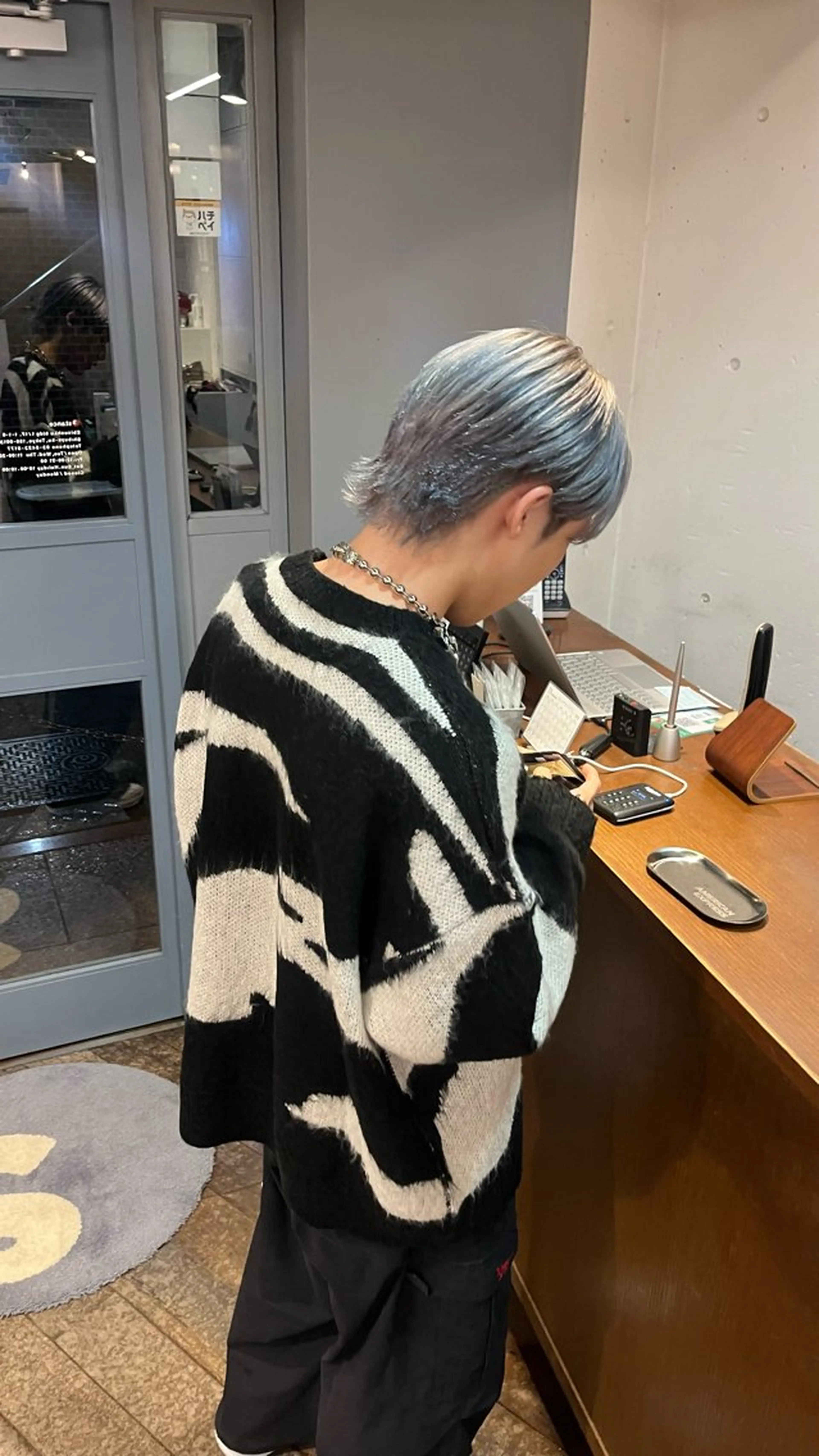 カラー メンズ シルバー stance.所属・《恵比寿サロン》 ami🦋のヘアスタイル