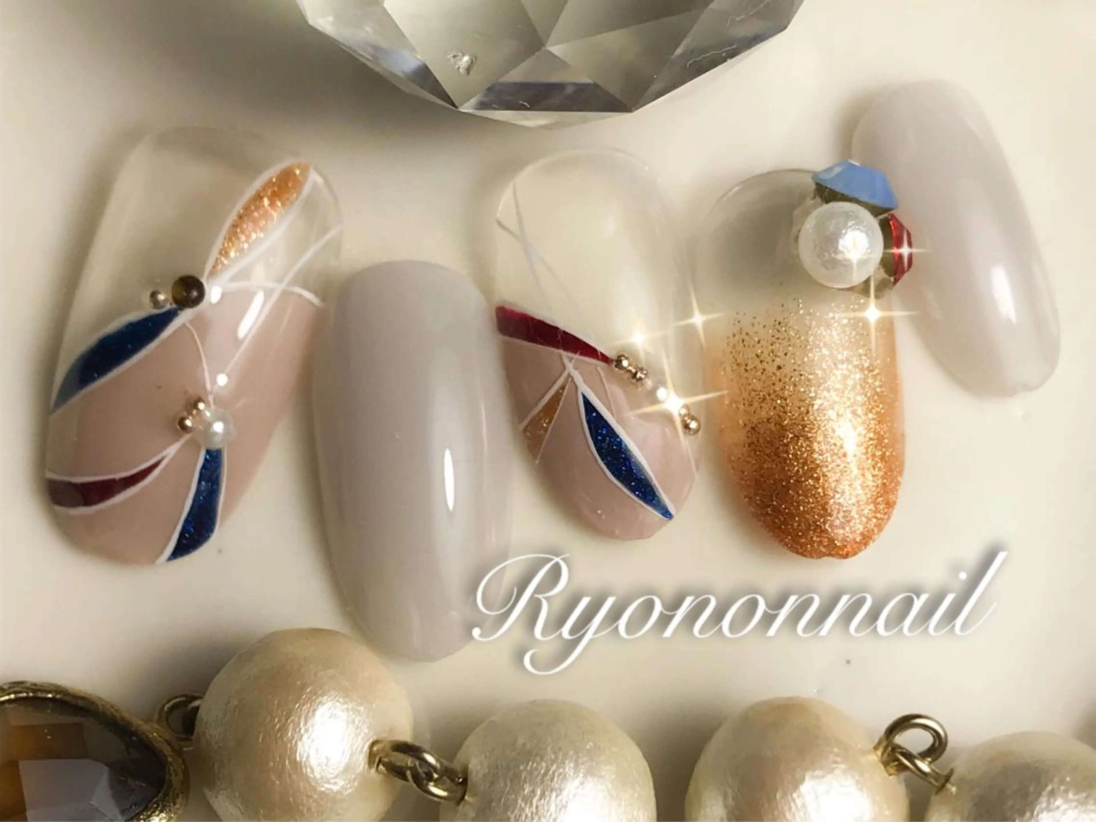 ネイル Ryononnail(リョノンネイル)所属・Ryononnail 上谷典子のネイルデザイン