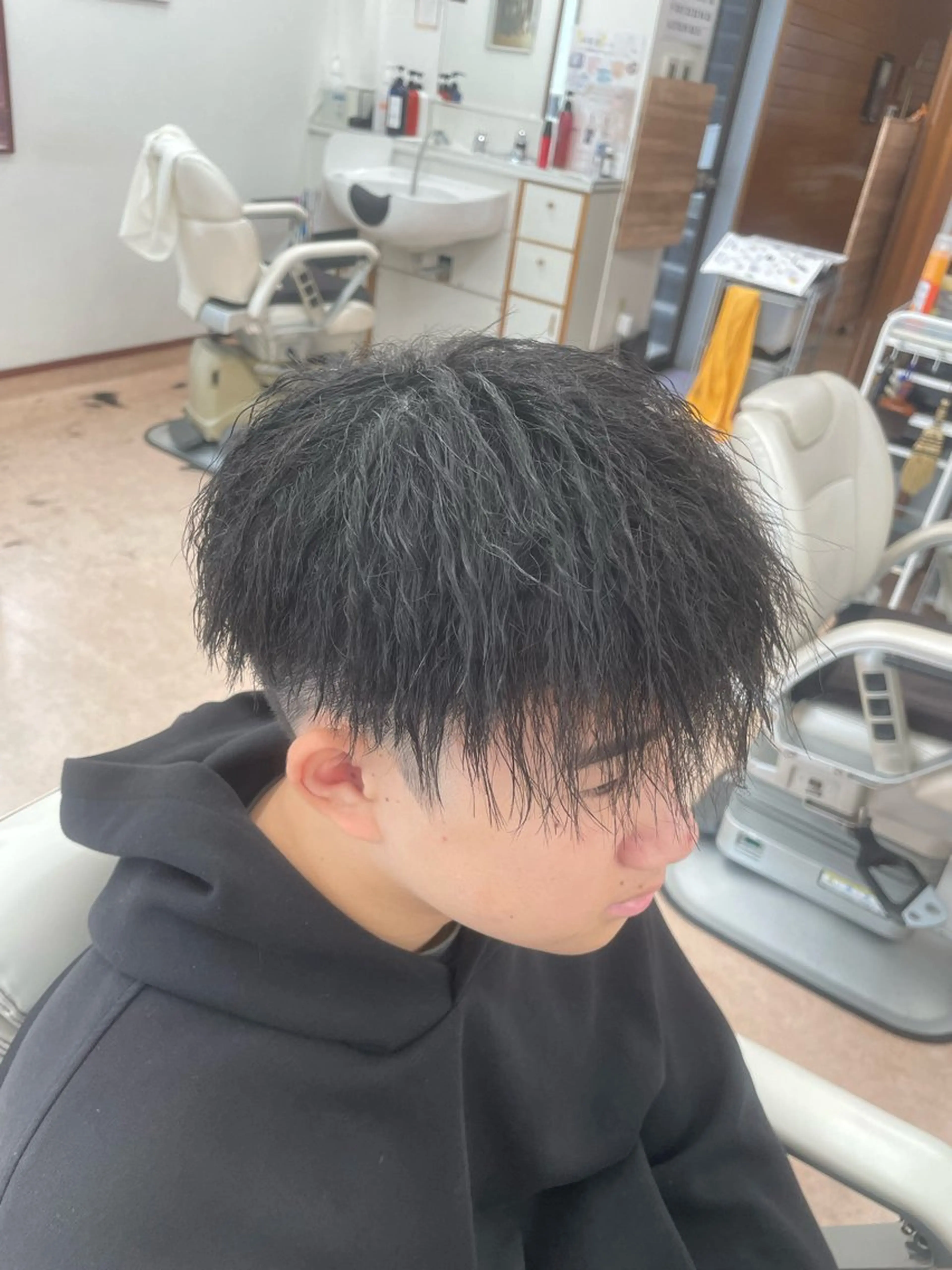 カット・ツイストパーマ(メンズ)の写真