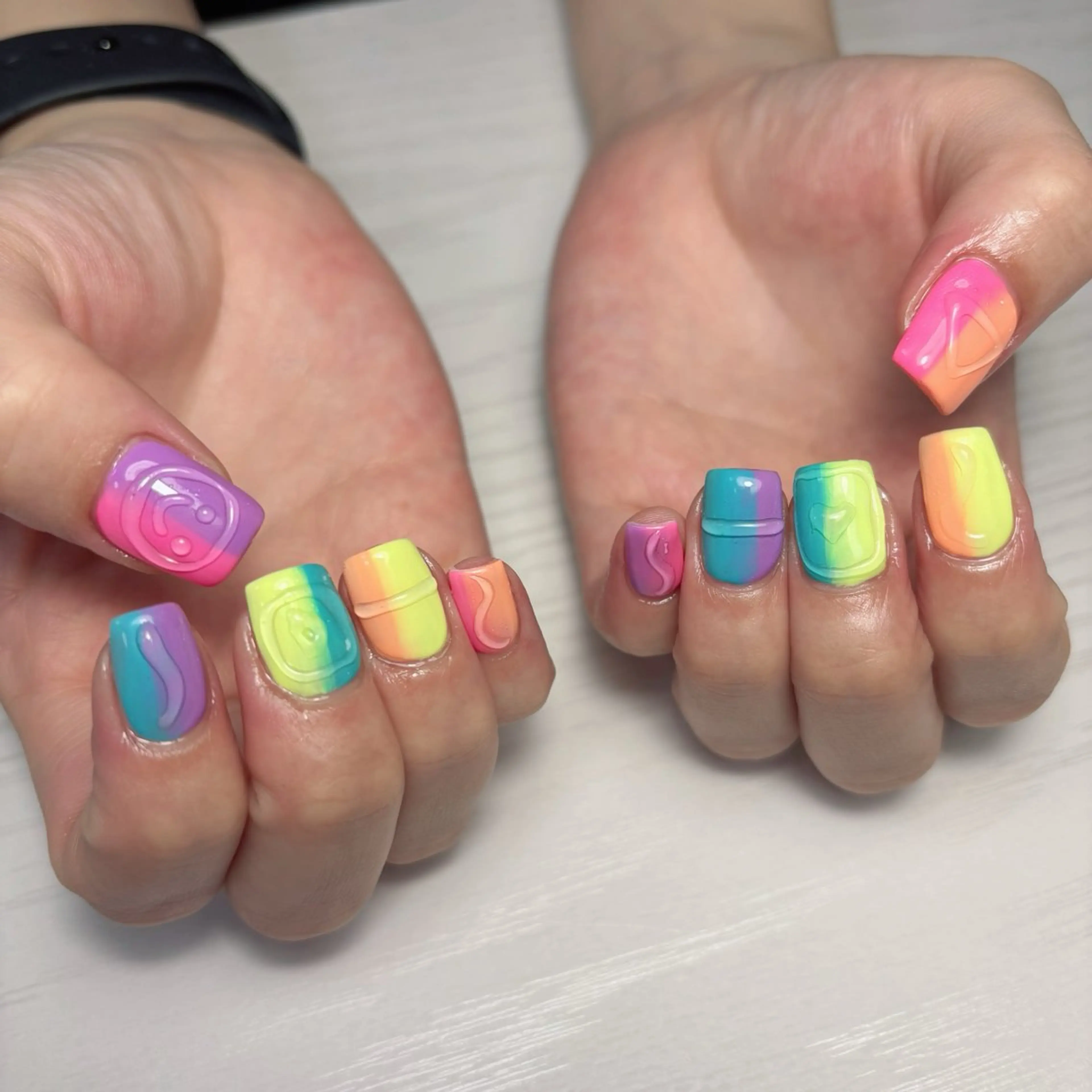 ネイル ハンドネイル STELLA ✩のネイルデザイン