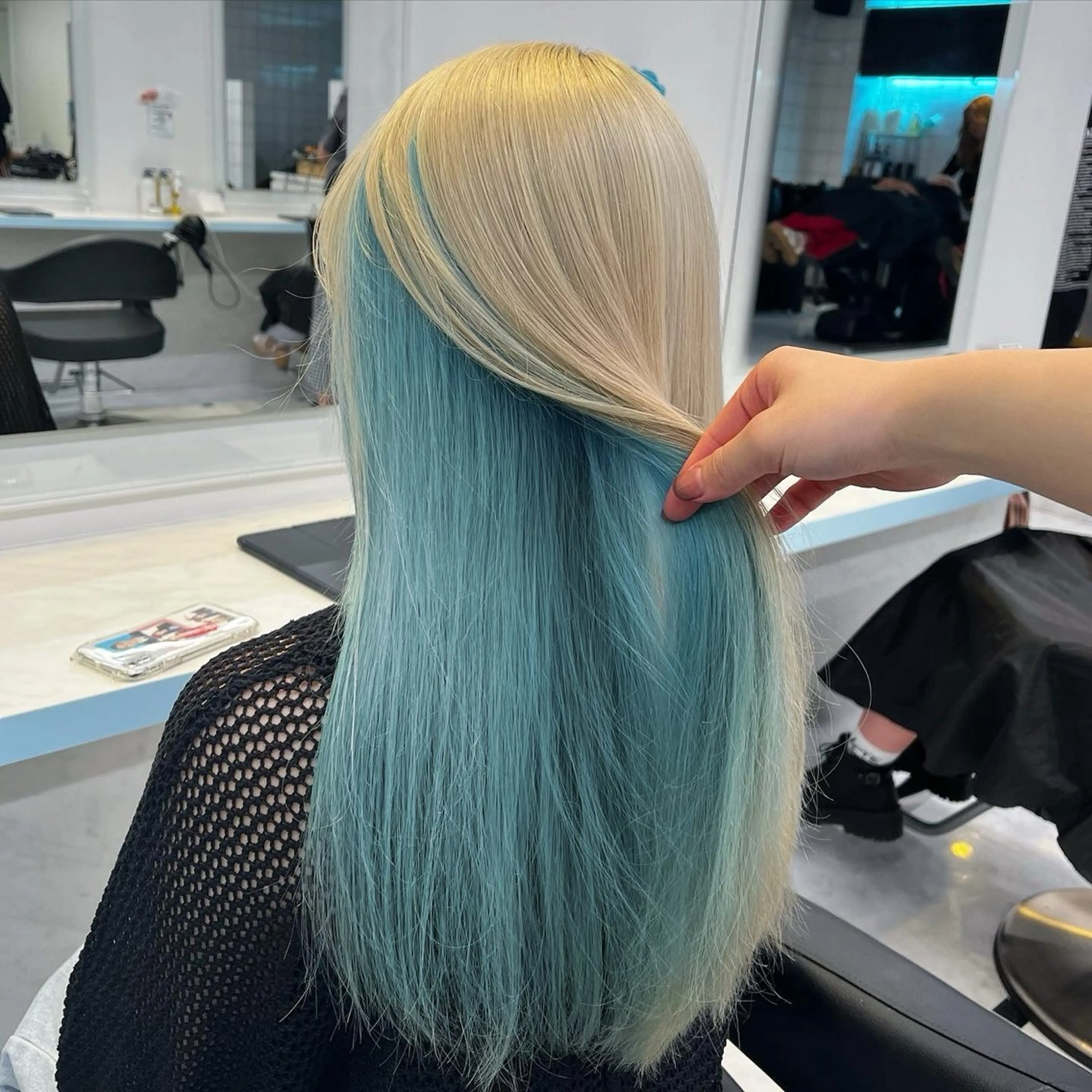 ロング カラー ヘアカラー トリートメント ブリーチカラー 🩵MIZUKIのヘアスタイル