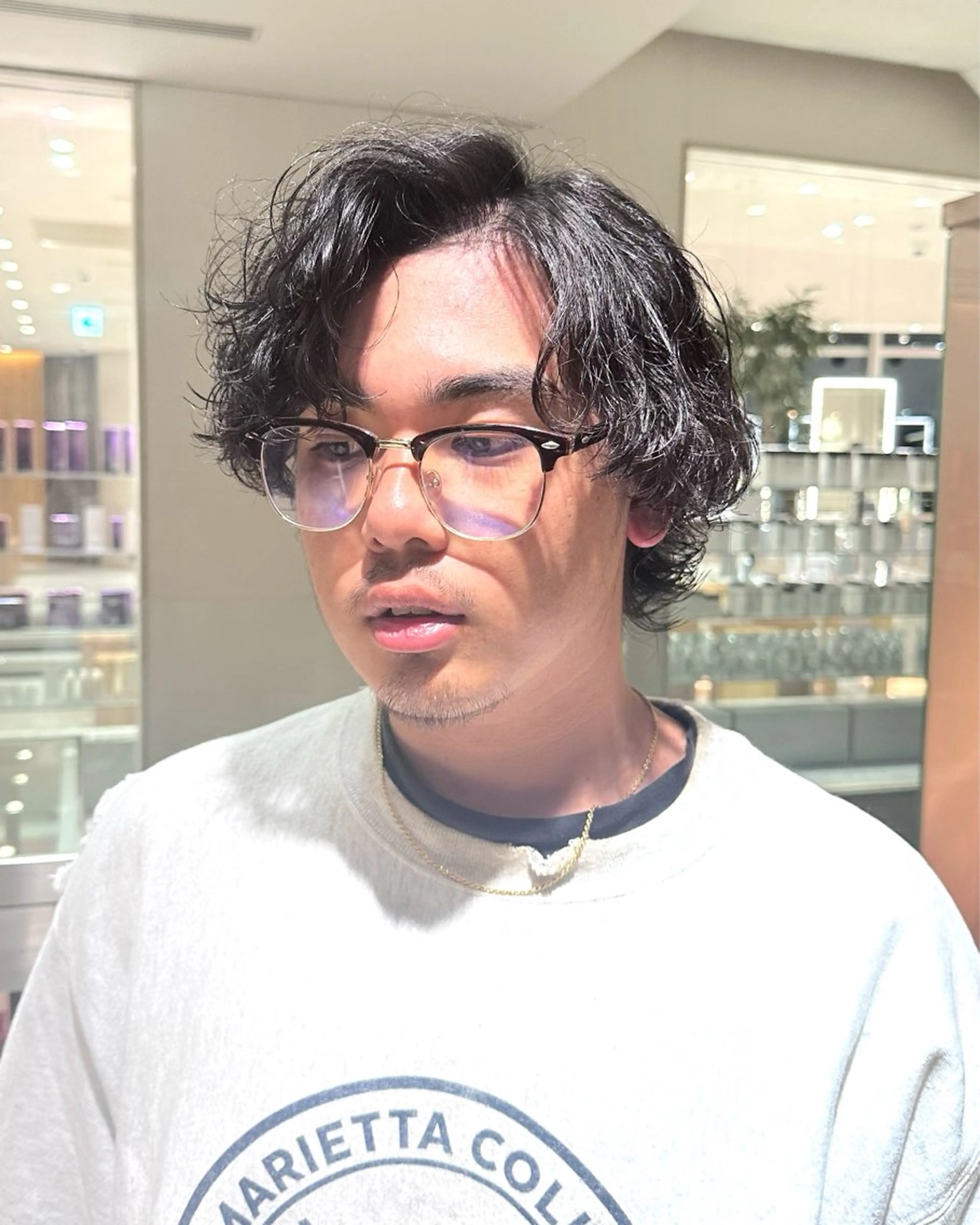 ミディアム カット パーマ 富所 航琉のヘアスタイル