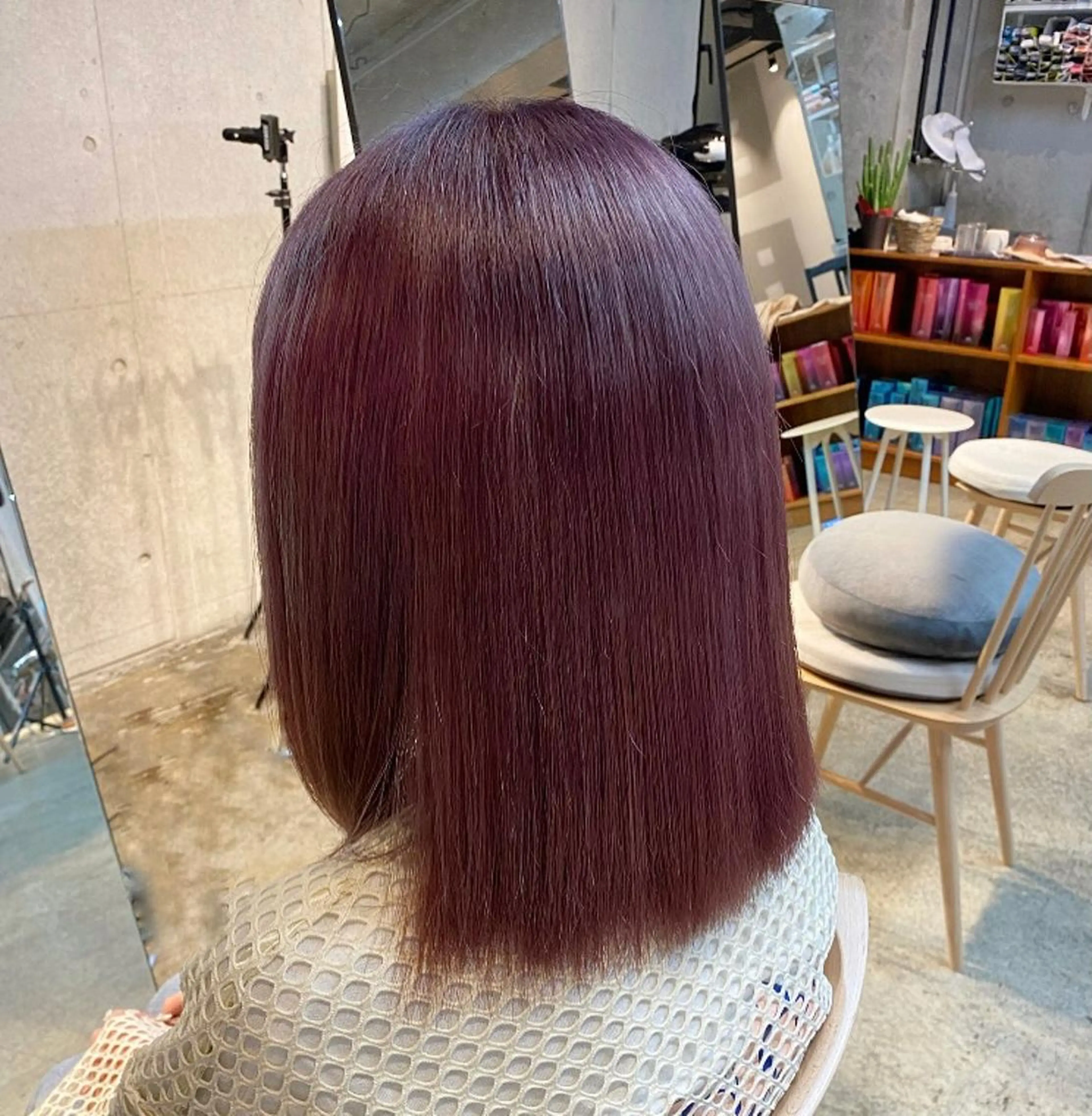 ショート カラー 飯田 みづきのヘアスタイル