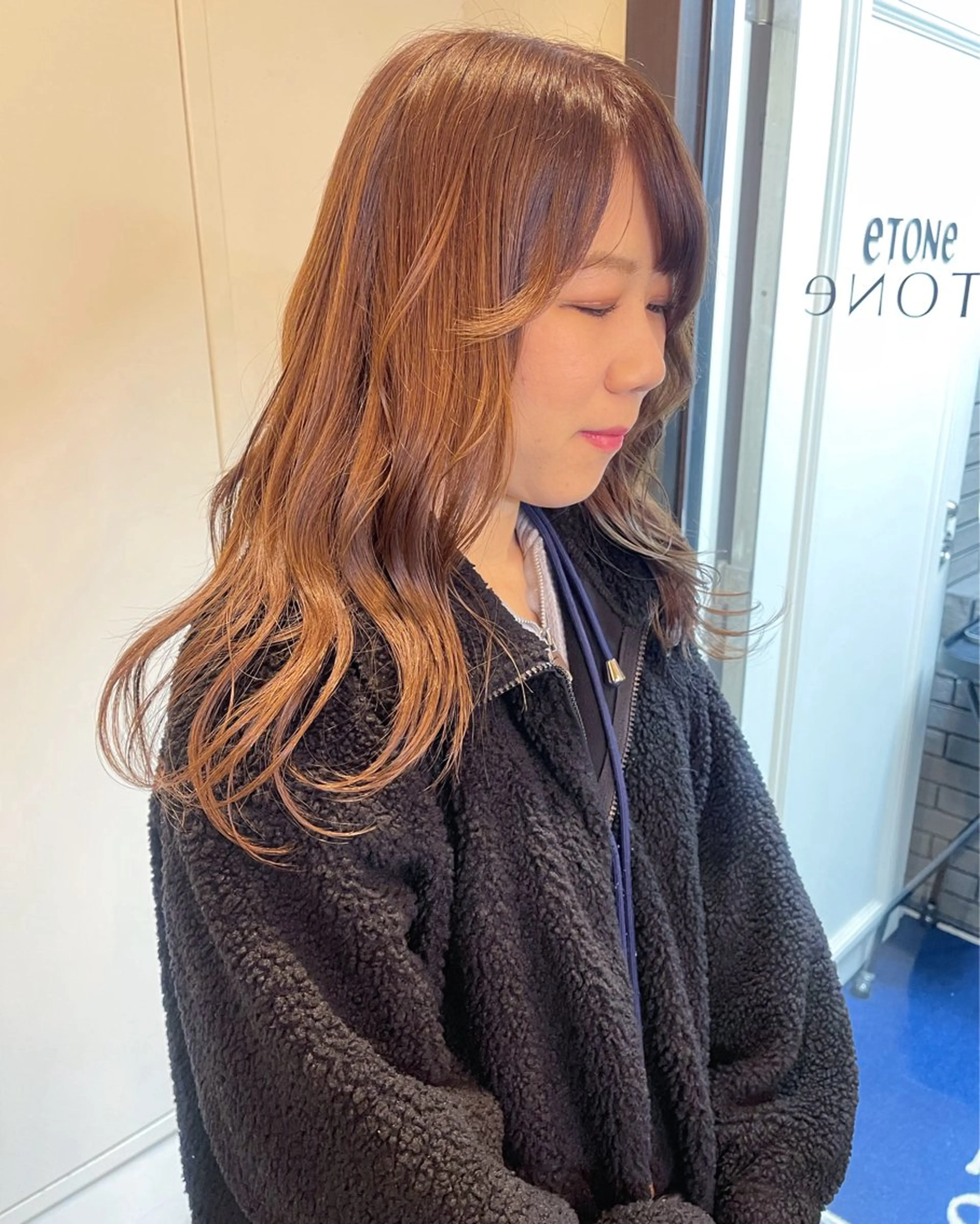 ロング 顔まわりレイヤー/ bob及川亜沙美のヘアスタイル