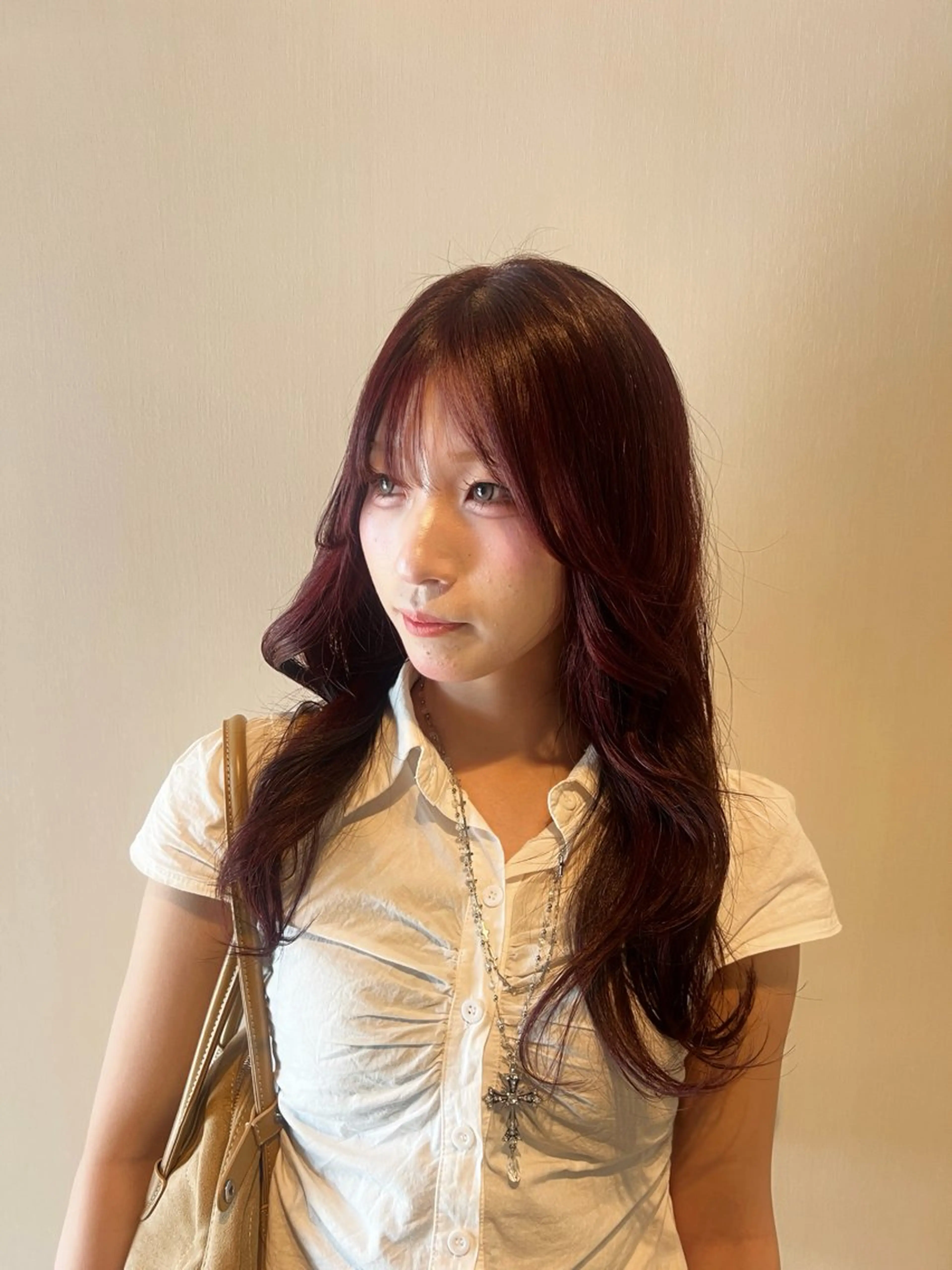 ロング カラー ボルドーカラー カット ヘアカラー トリートメント レディース特化 ナチュラル☘︎︎芹七のヘアスタイル