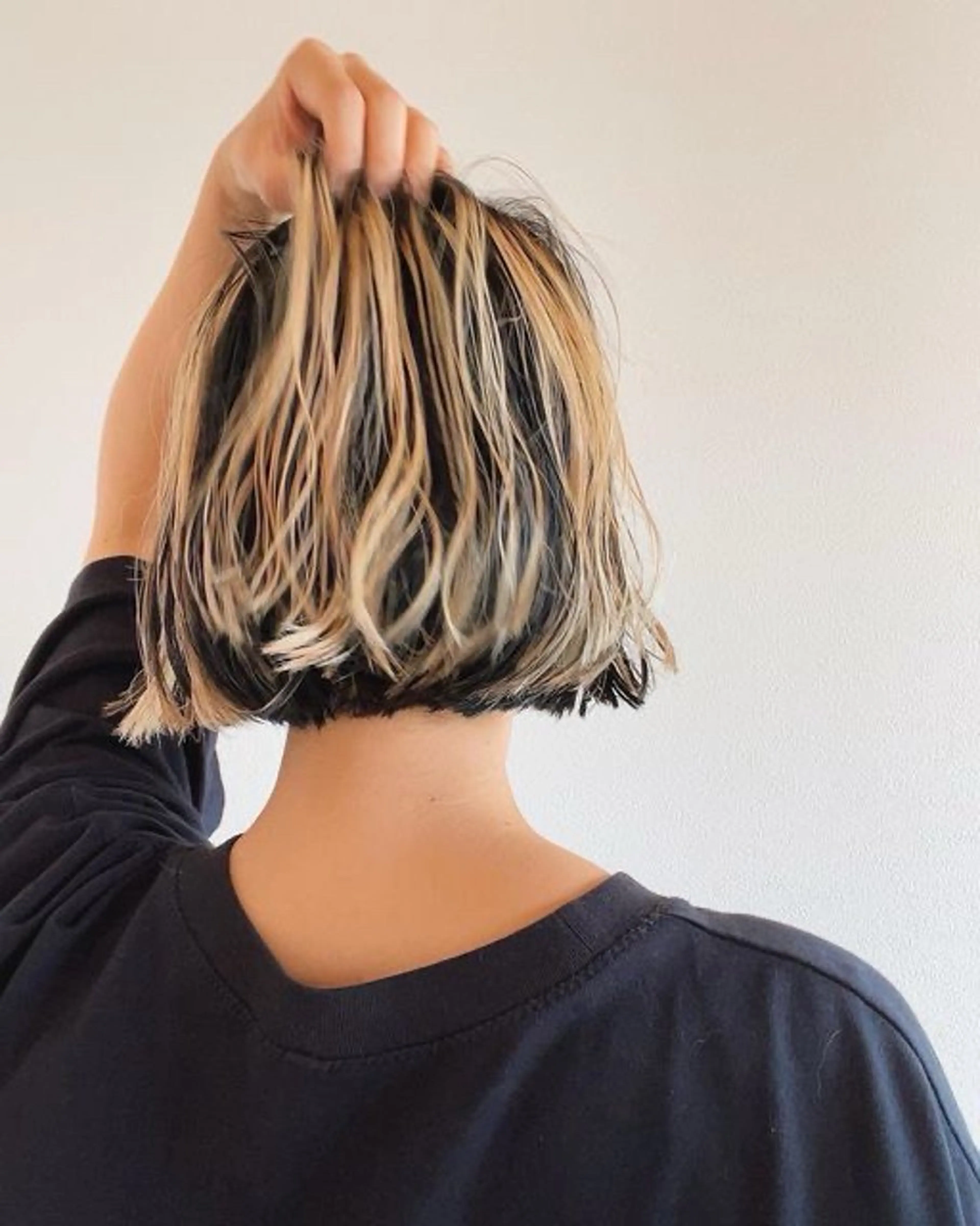 カラー NERO 松井 隆人のヘアスタイル