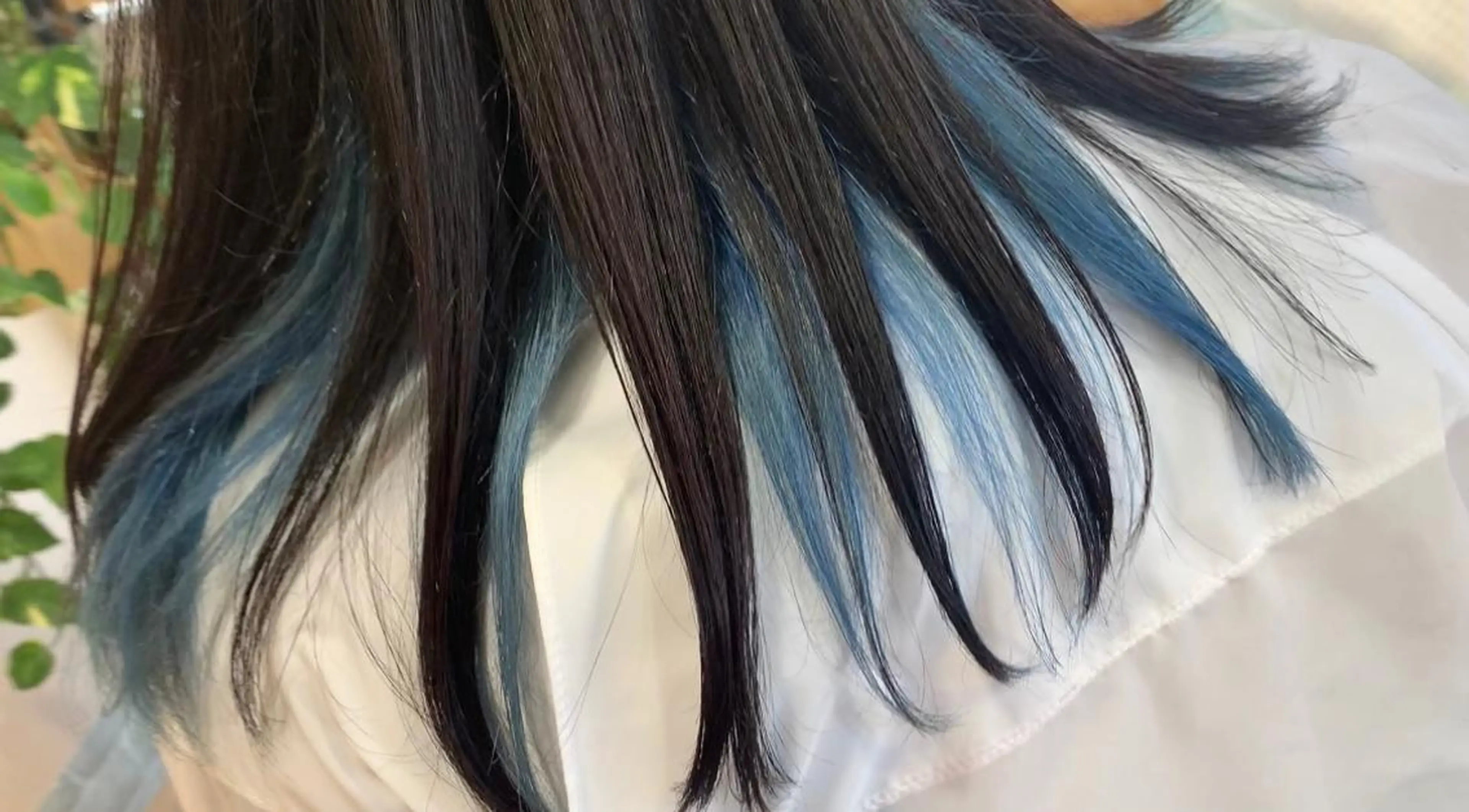 ミディアム カラー ブルーカラー mimiiy梅田 中崎町ハイトーンのヘアスタイル