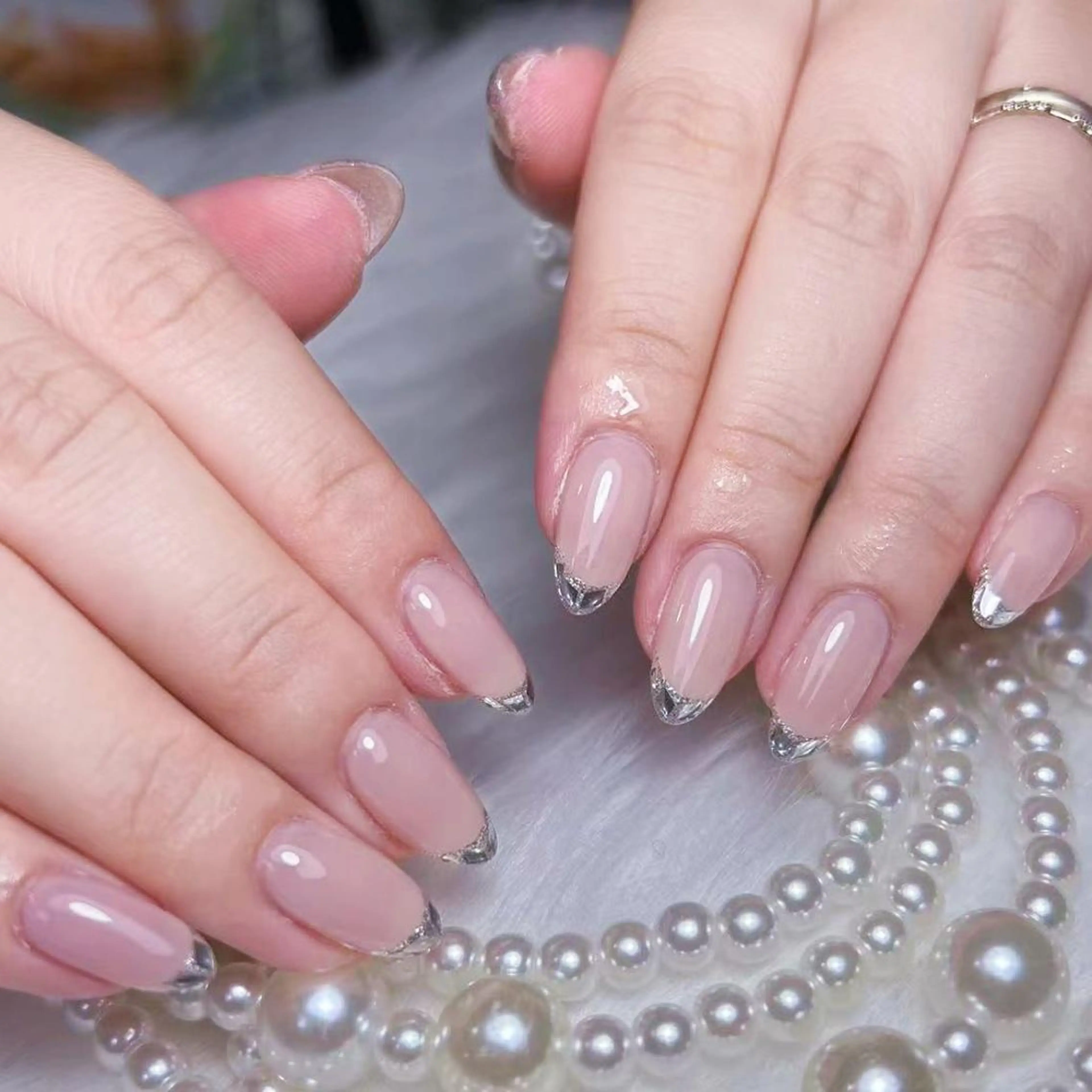 ネイル アートネイル オーロラネイル ガーリー キラキラネイル 韓国ネイル ハンドネイル ハンドケア DIAMOND 💅のネイルデザイン