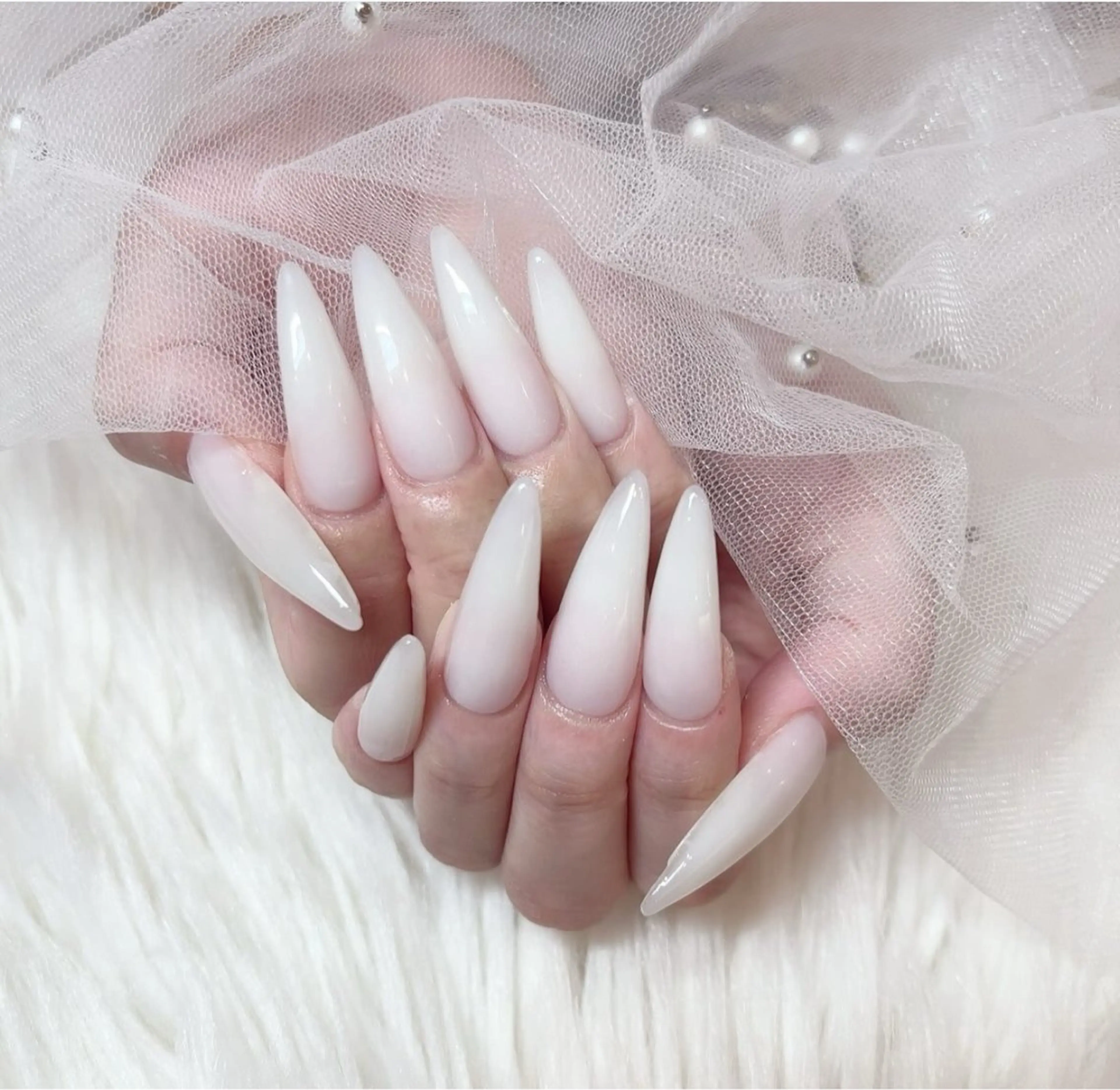 ロング カラー ロング クリスマス ハンドネイル LilyLala Nailsalonのネイルデザイン