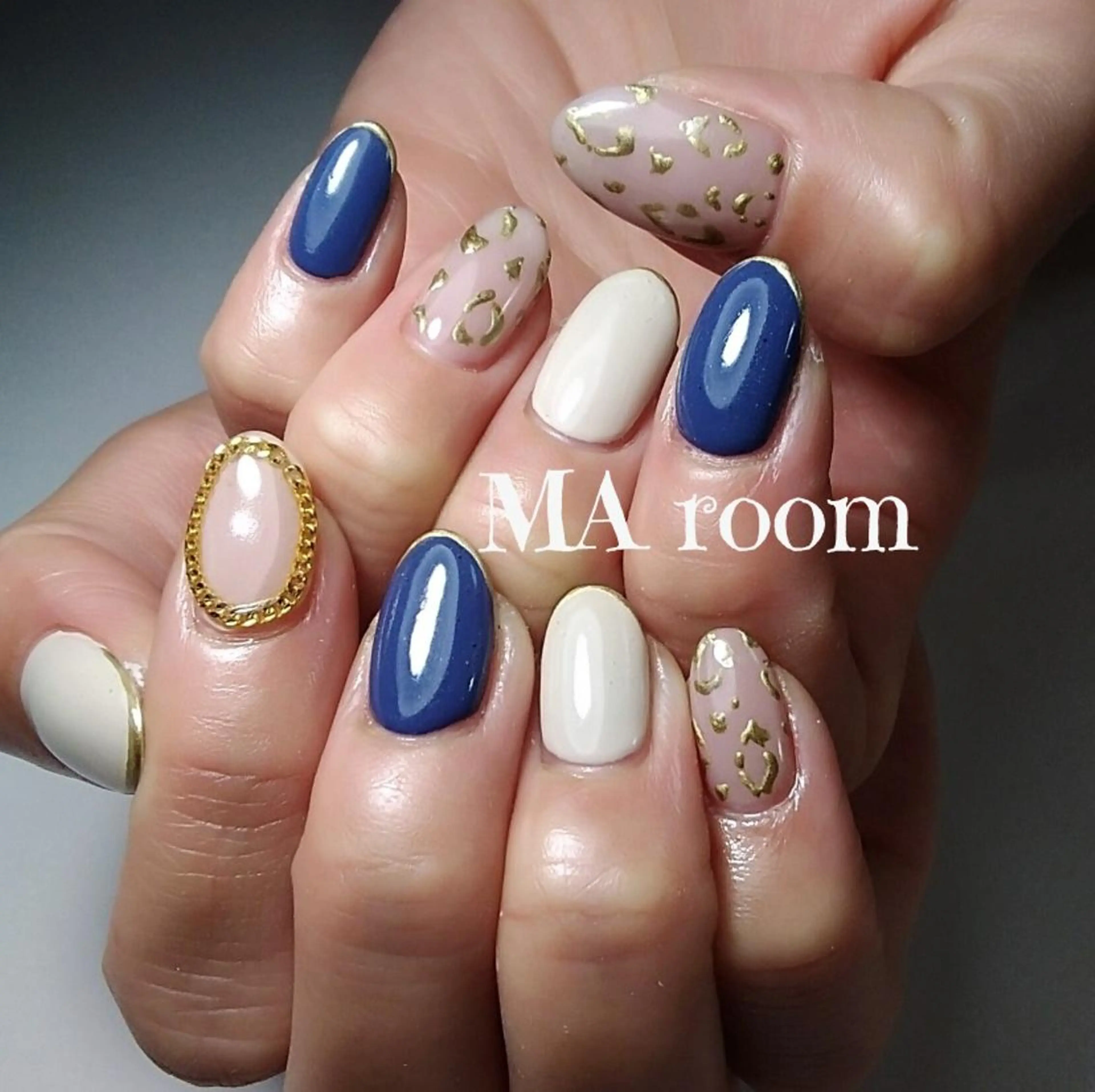 ネイル アニマル柄 ブルー ＆MERCI所属・&MERCI nail maoのネイルデザイン