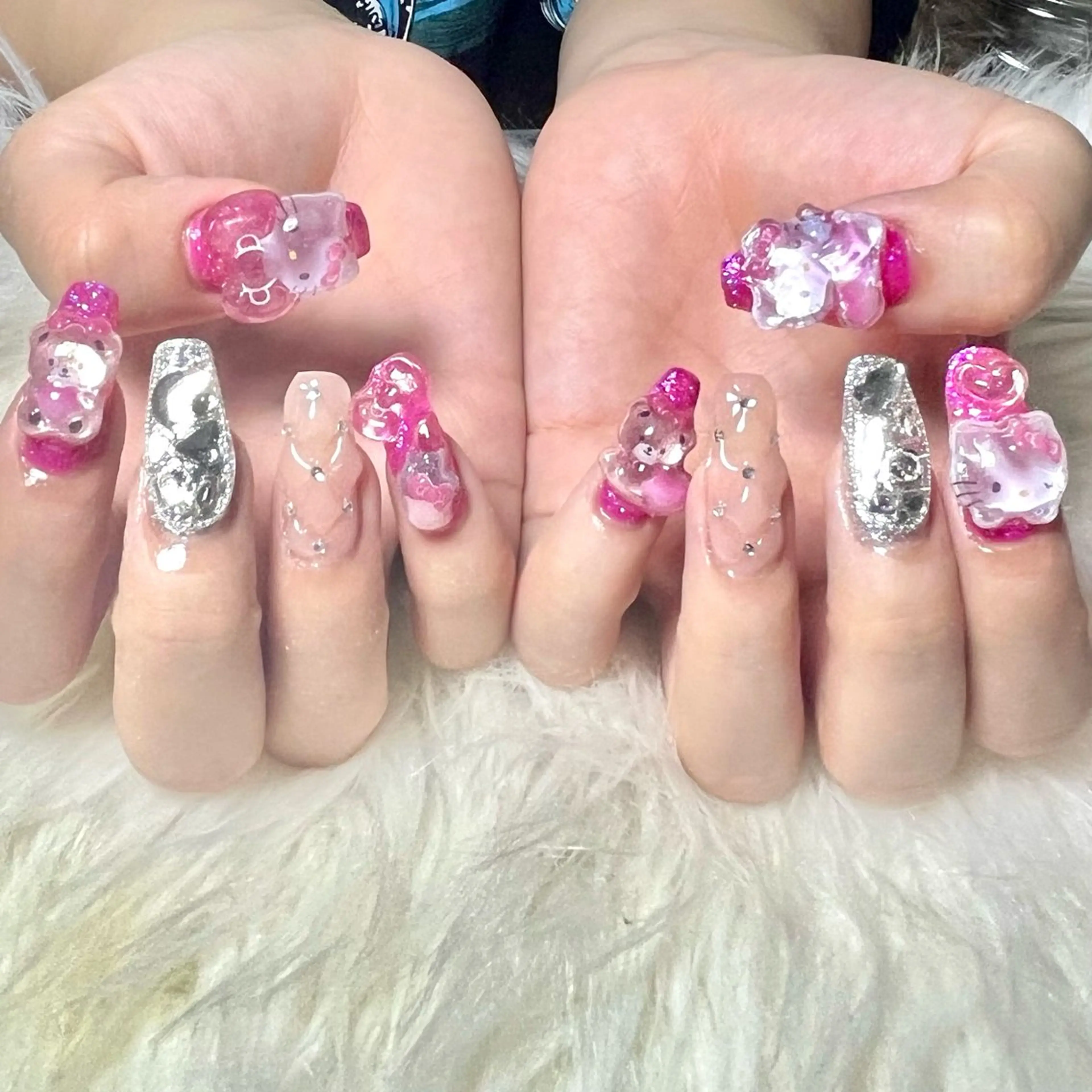 ネイル ハンドネイル ハンドケア hohomi .のネイルデザイン