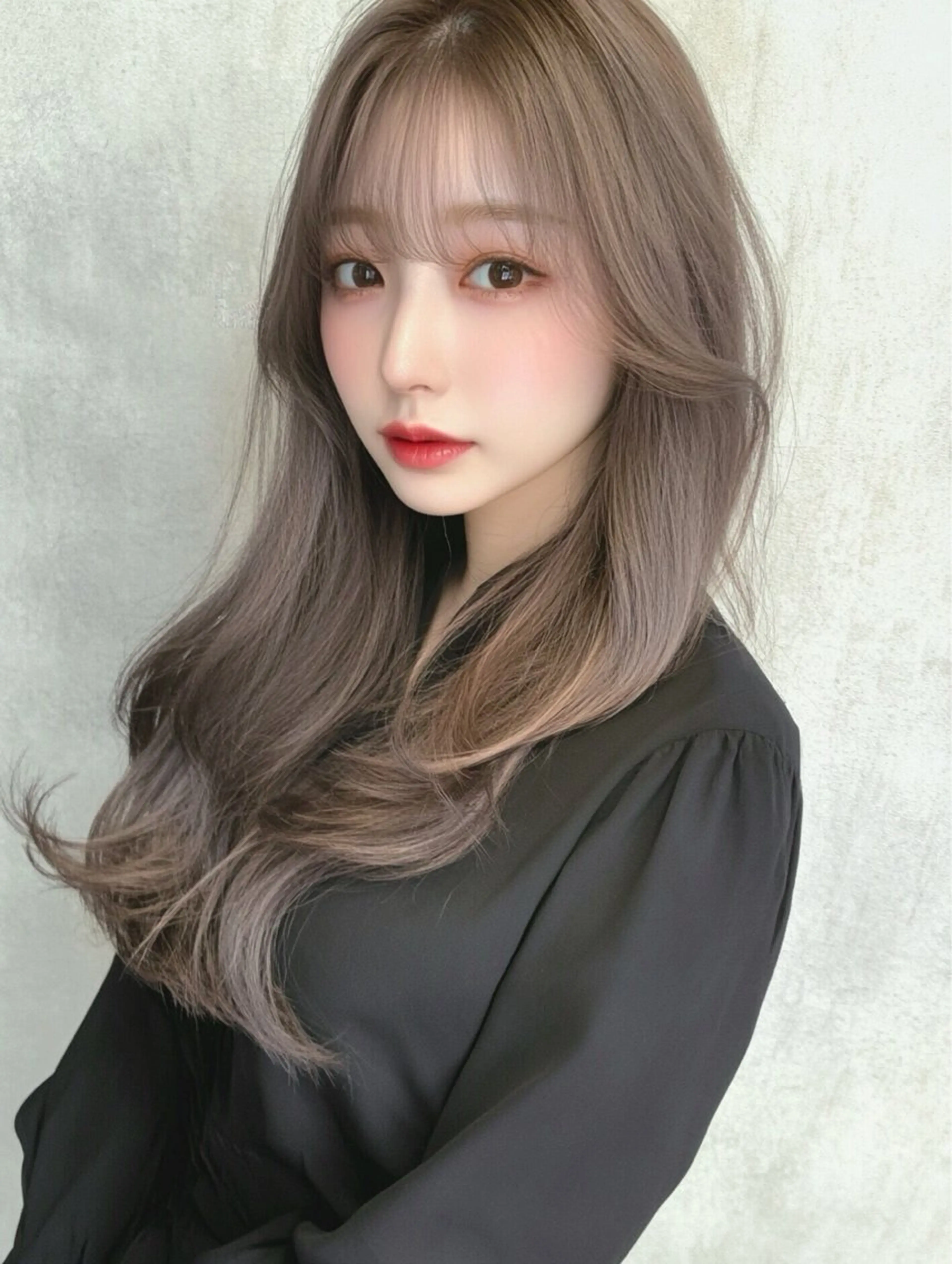 セミロング カラー Roi ofGiseLのヘアスタイル