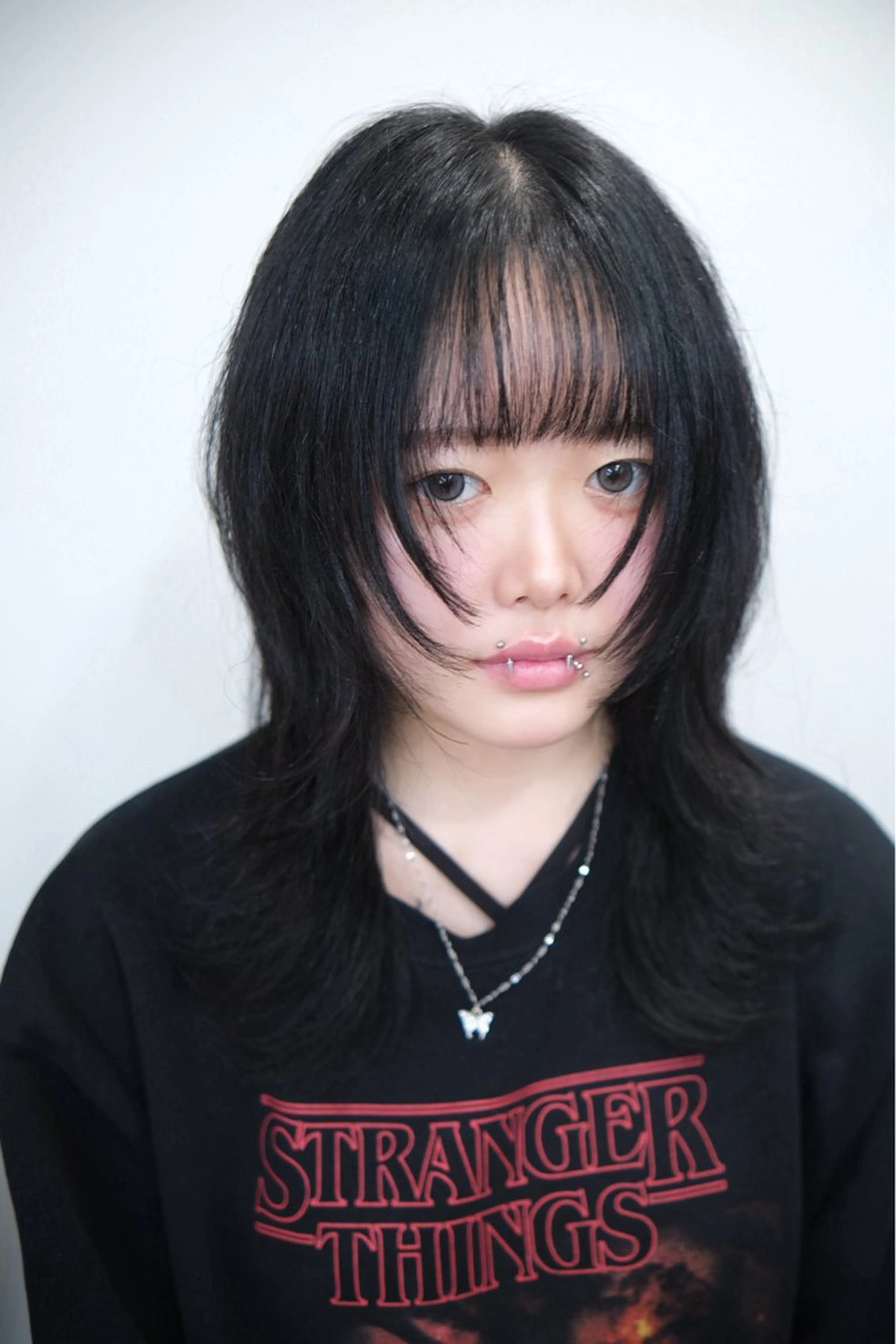 ミディアム 似合わせカット ウルフカット カット sunc所属・梅田l大人韓国ヘア レイヤー×艶カラーのヘアスタイル