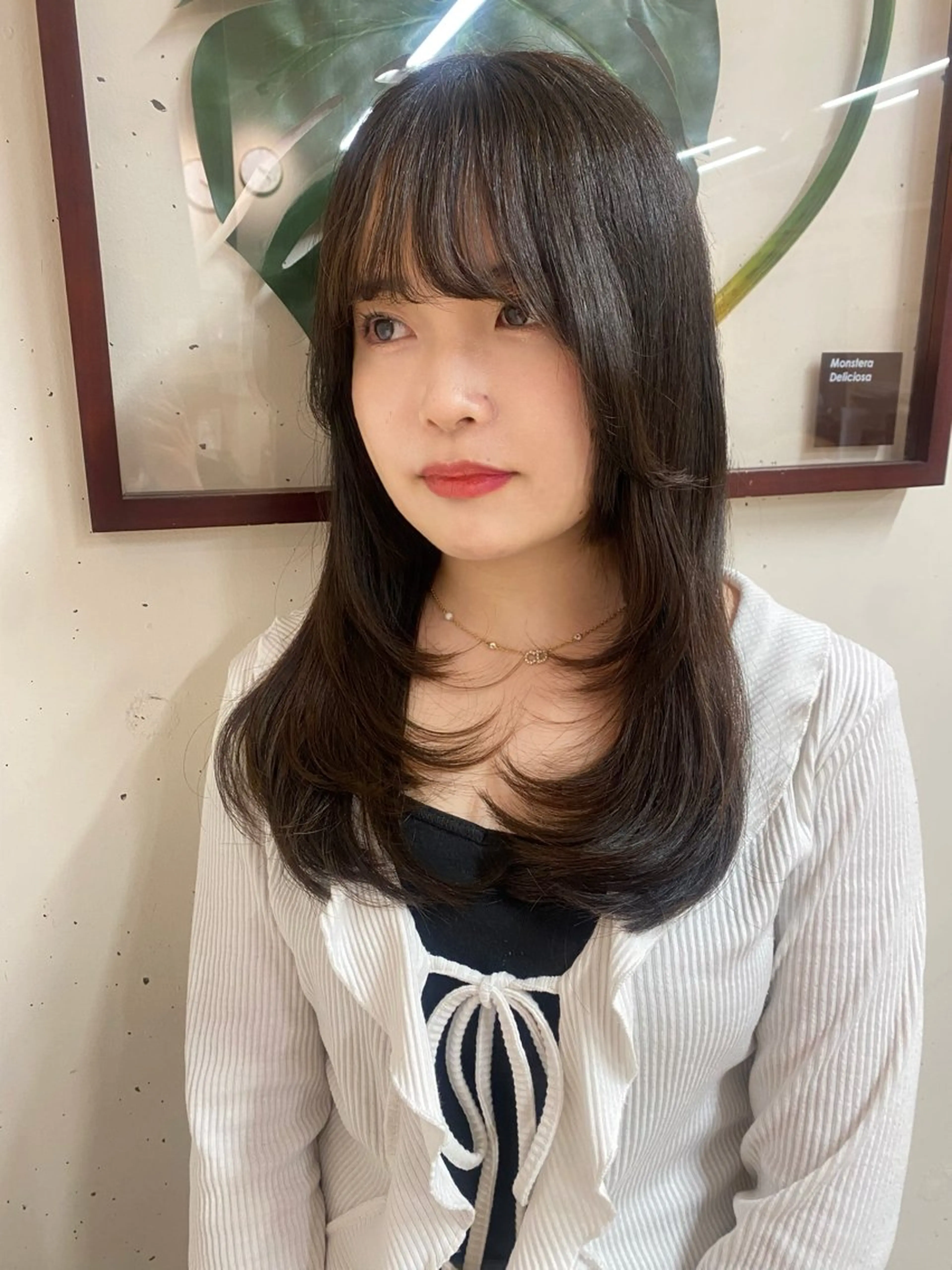 セミロング レイヤーカット 綾香 /透明感カラーのヘアスタイル