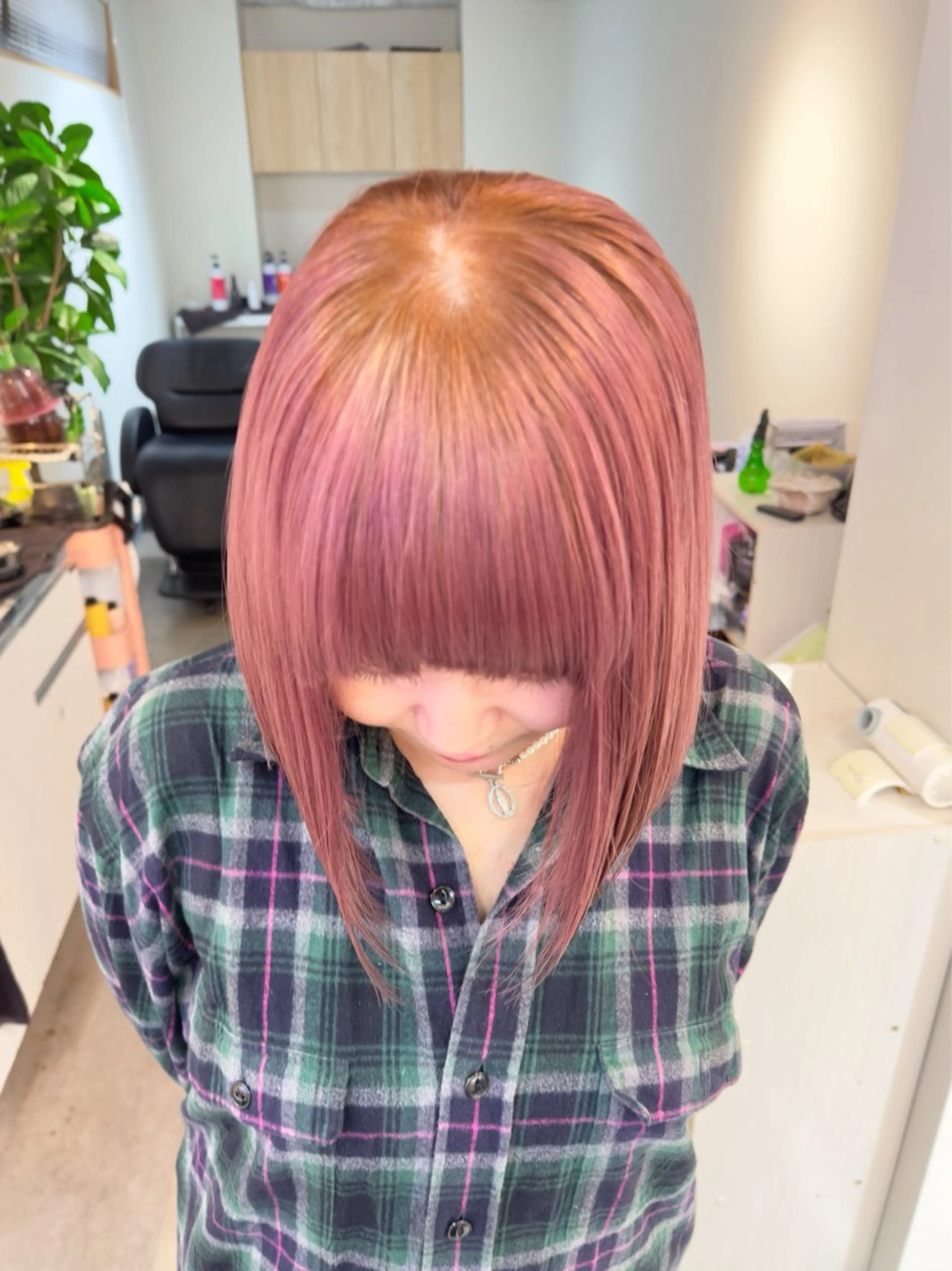 ショート カラー ブリーチ トリートメント レイヤー/顔周り /いいぬまみかのヘアスタイル