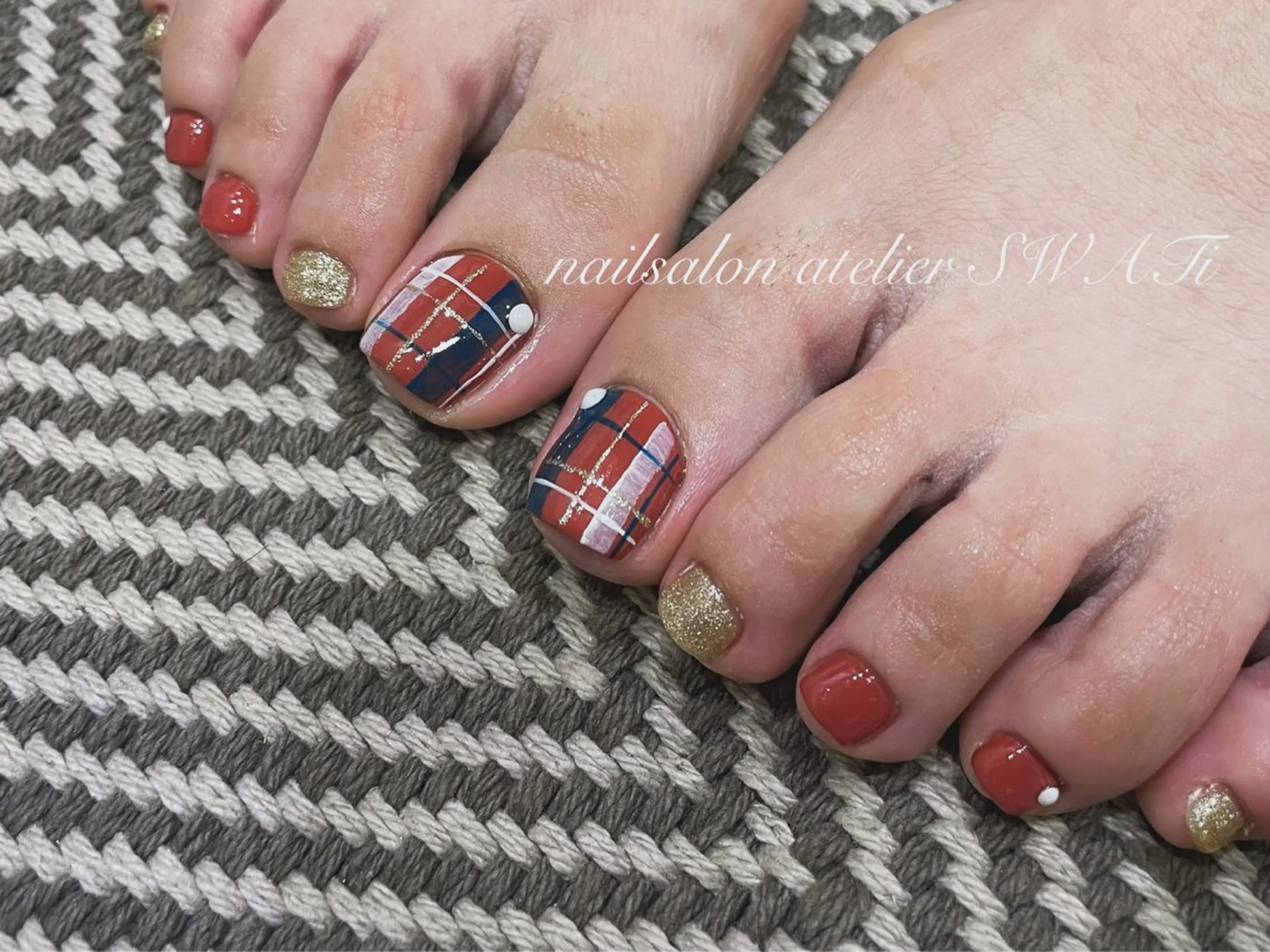 ネイル ヘアーサロン大野所属・nailsalon SWATiのネイルデザイン