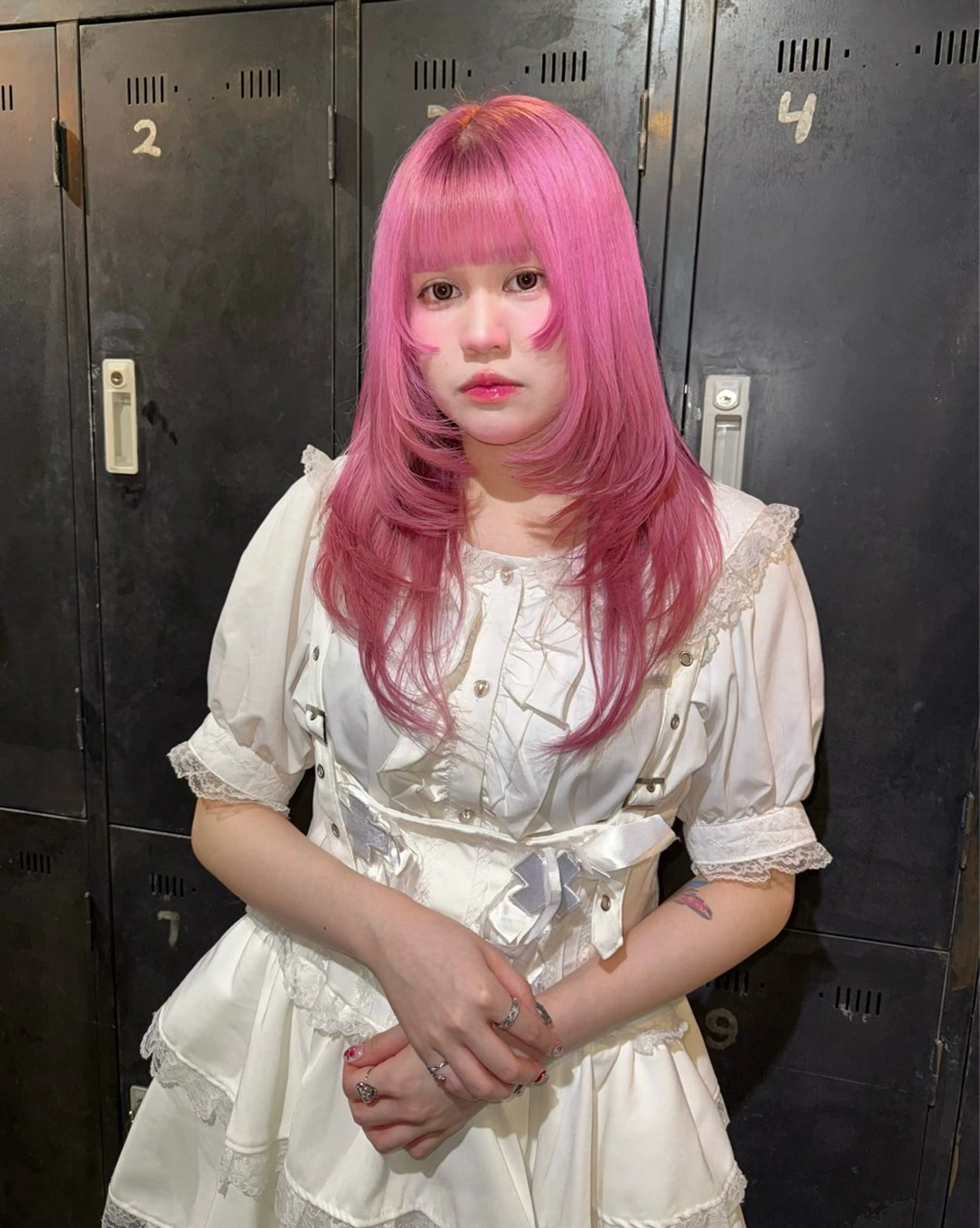 セミロング レイヤーカット カット ヘアカラー ハイトーン/デザイン honokaのヘアスタイル