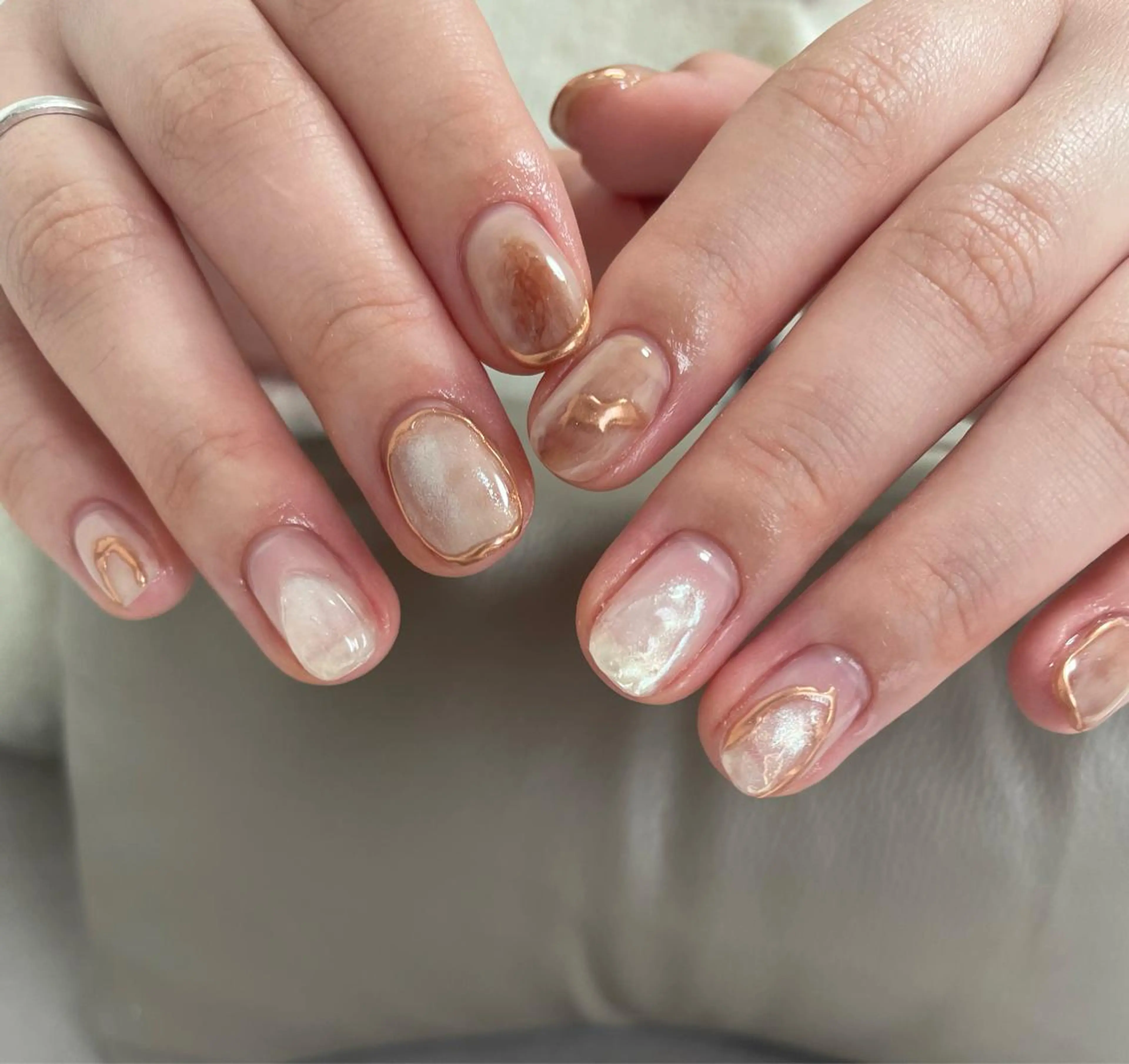 ネイル ニュアンスネイル nailatelier elsol.所属・atelier elsol.のネイルデザイン