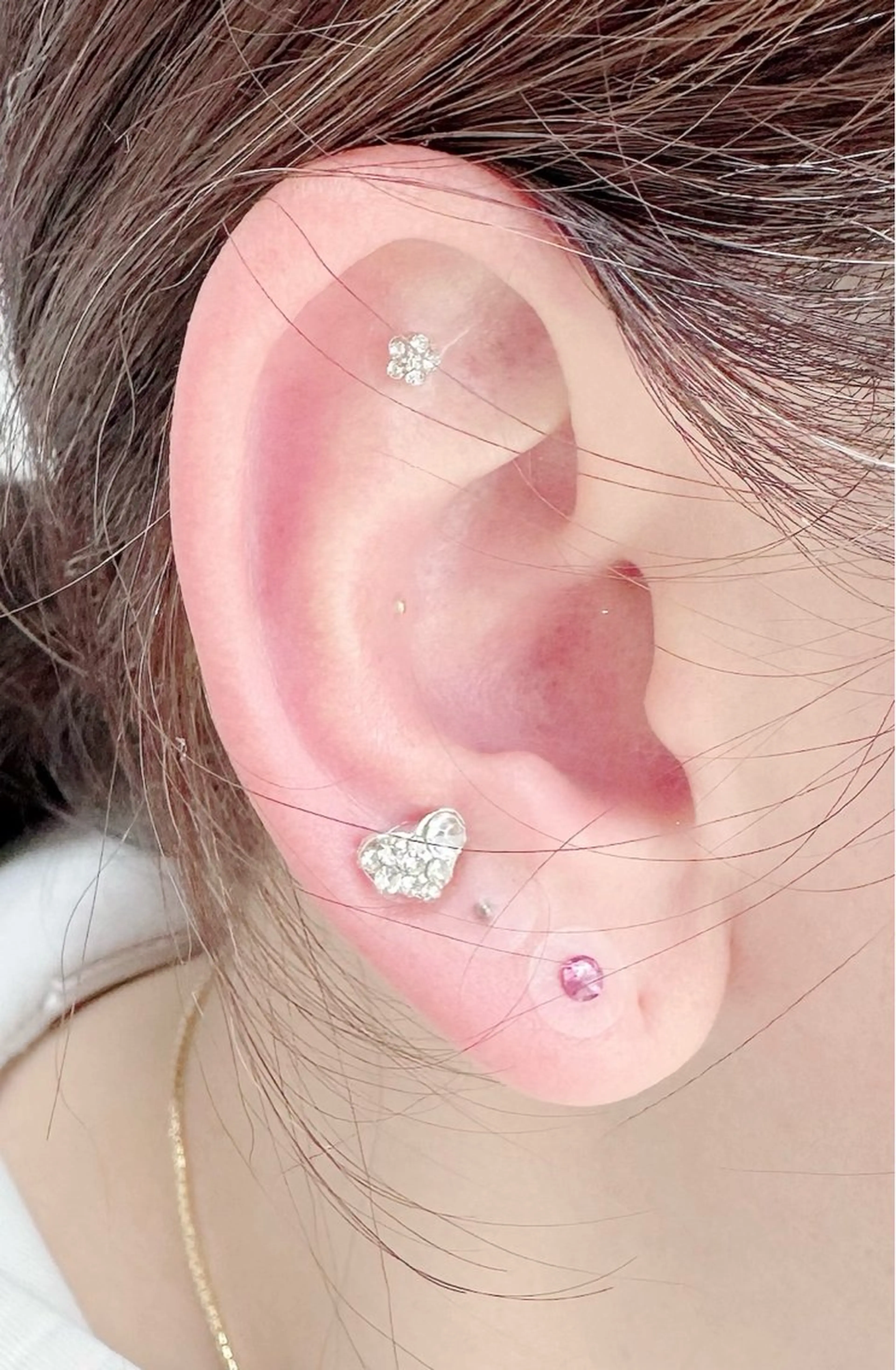 耳つぼジュエリー両耳12粒の写真
