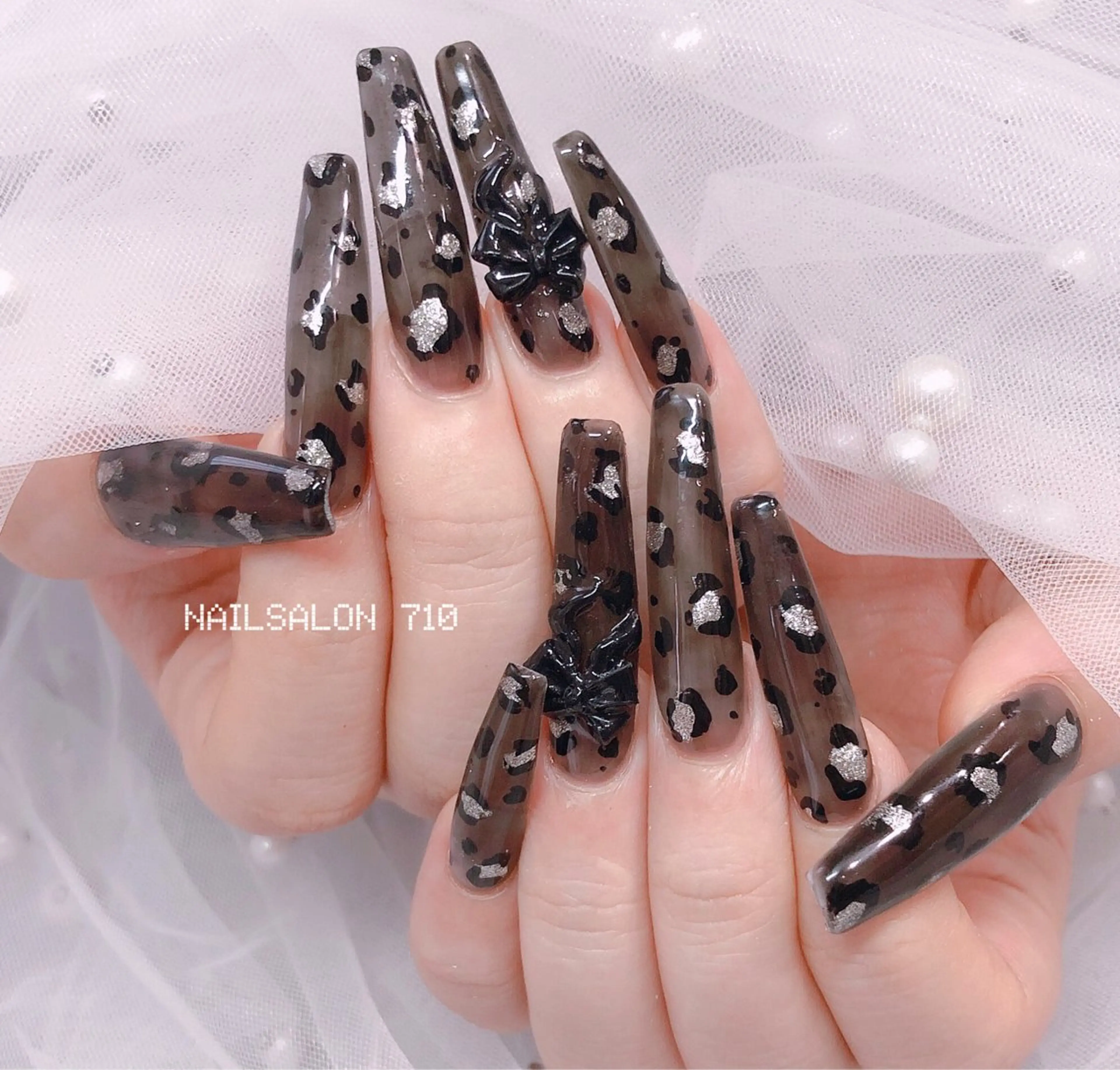 ネイル ハンドネイル フットネイル ナナイチゼロ I.Naoのネイルデザイン