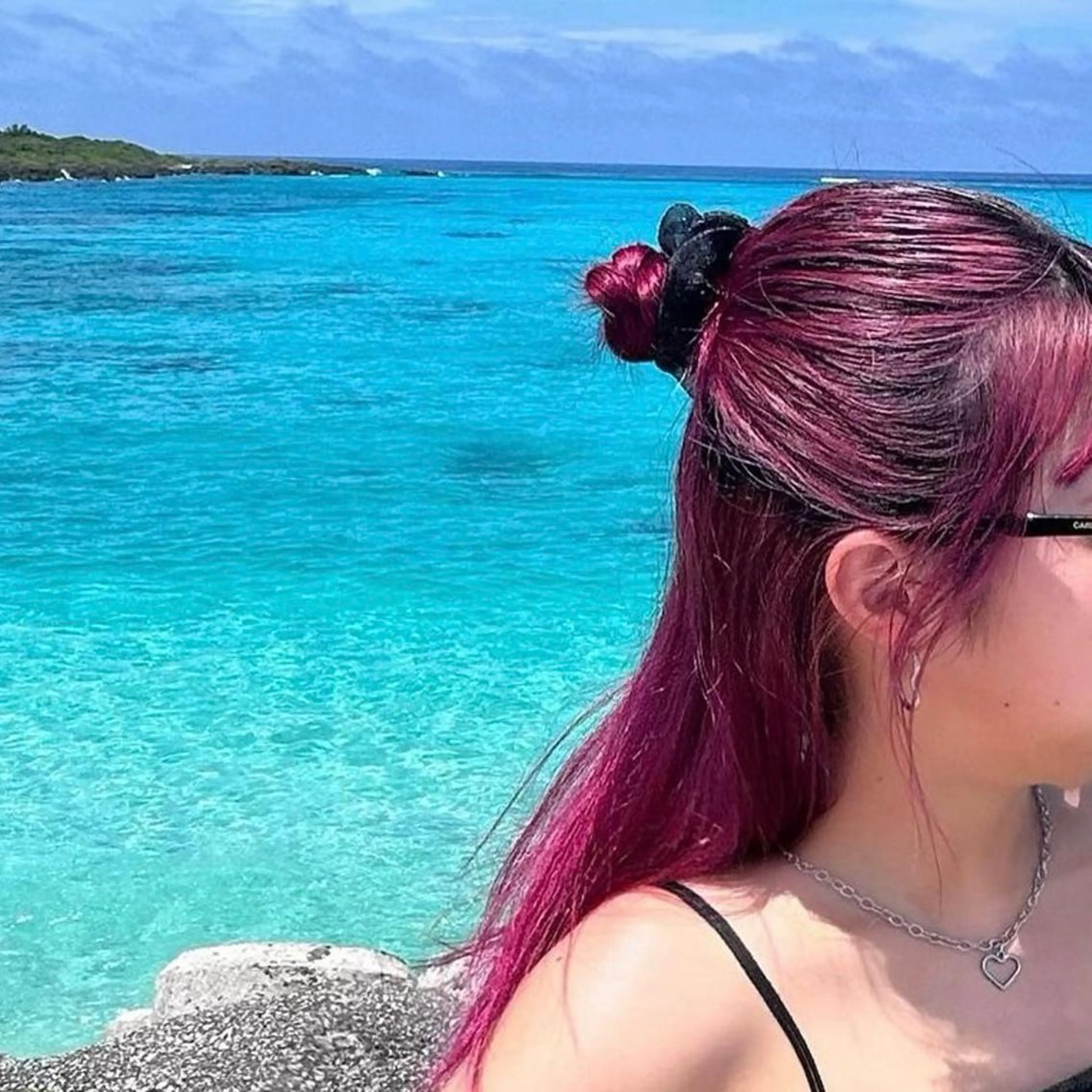 【🔗ブリーチ➕オンカラー🔗】　　　　　　　　　　　　　ダブルカラー➕３stepトリートメント（お持ち帰り付き）🧨の写真