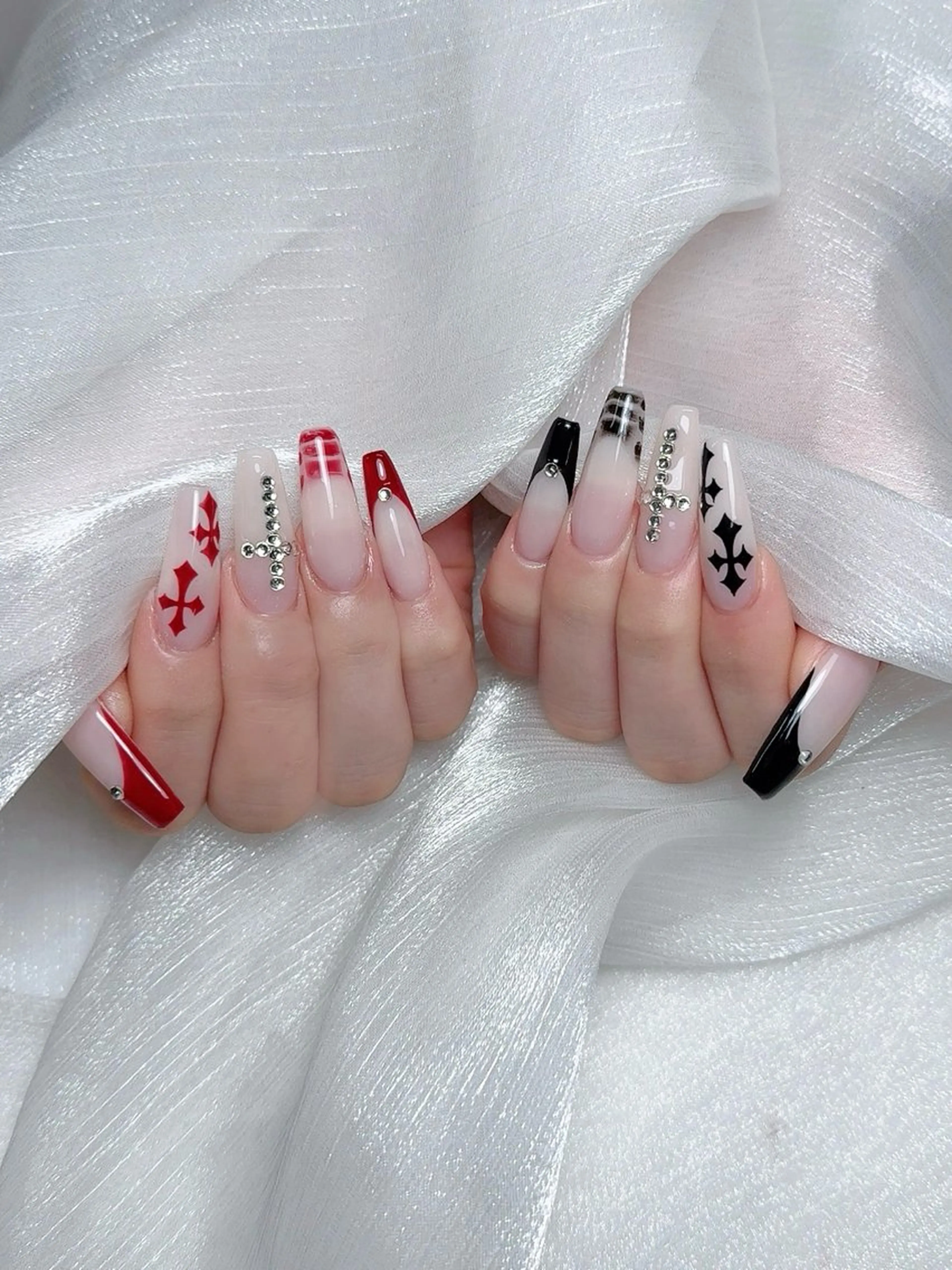 ネイル ハンドネイル ENsalon akiのネイルデザイン