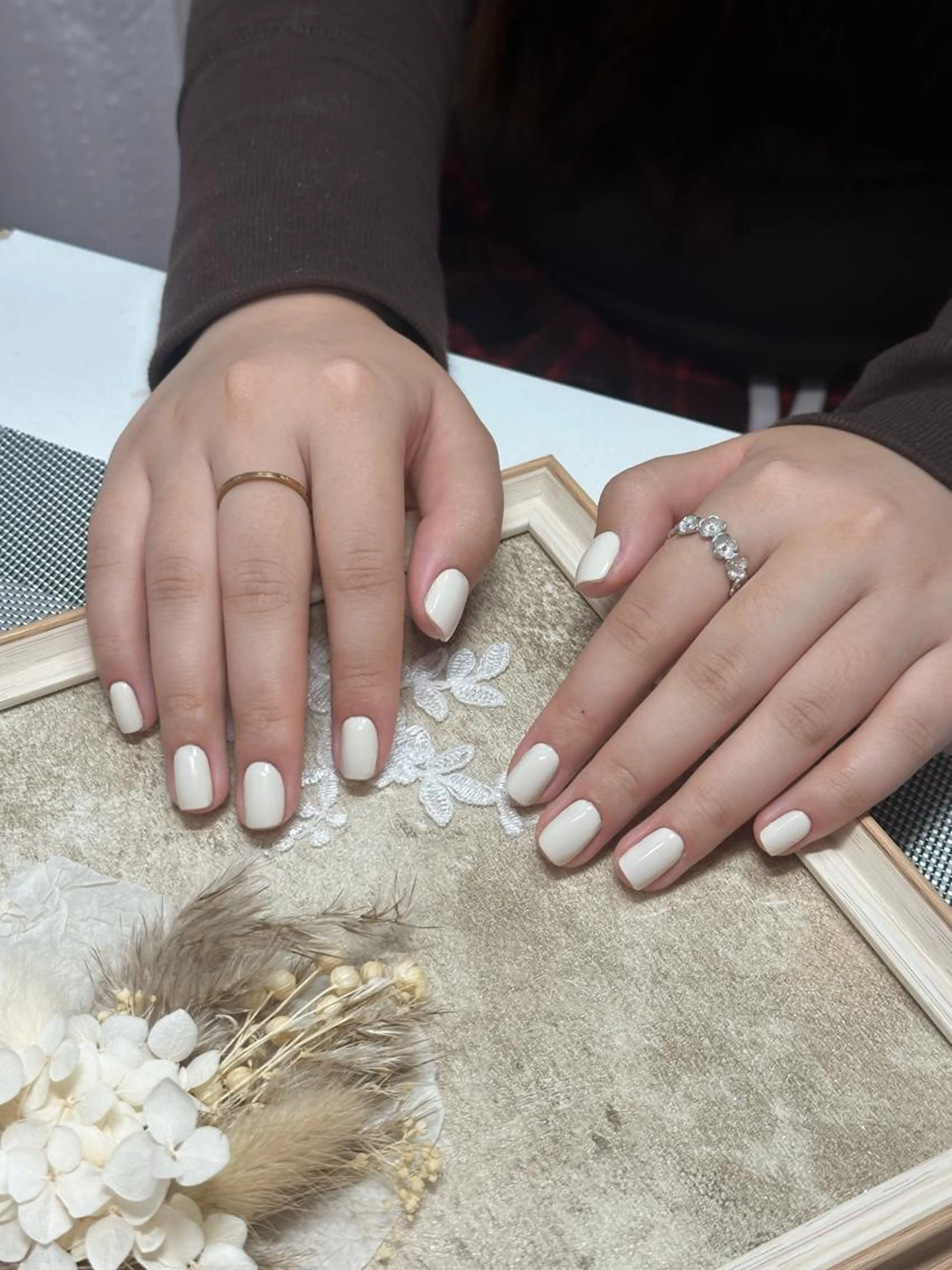 ⭐️【初回ソフトジェルオフ無料】HANDワンカラーorラメグラ【2色無料】の写真