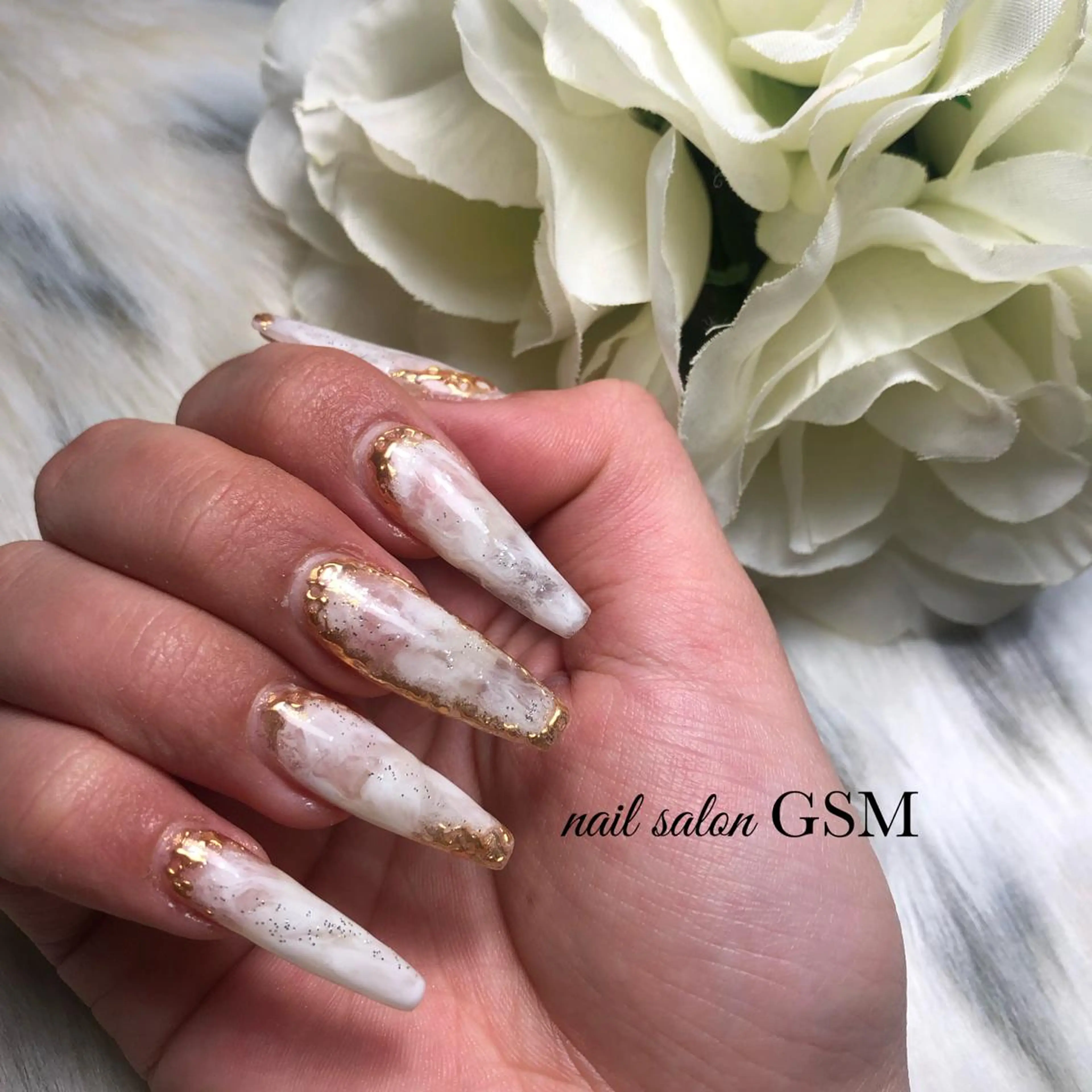 ネイル おそろいネイル ハンドネイル nail salon GSMのネイルデザイン