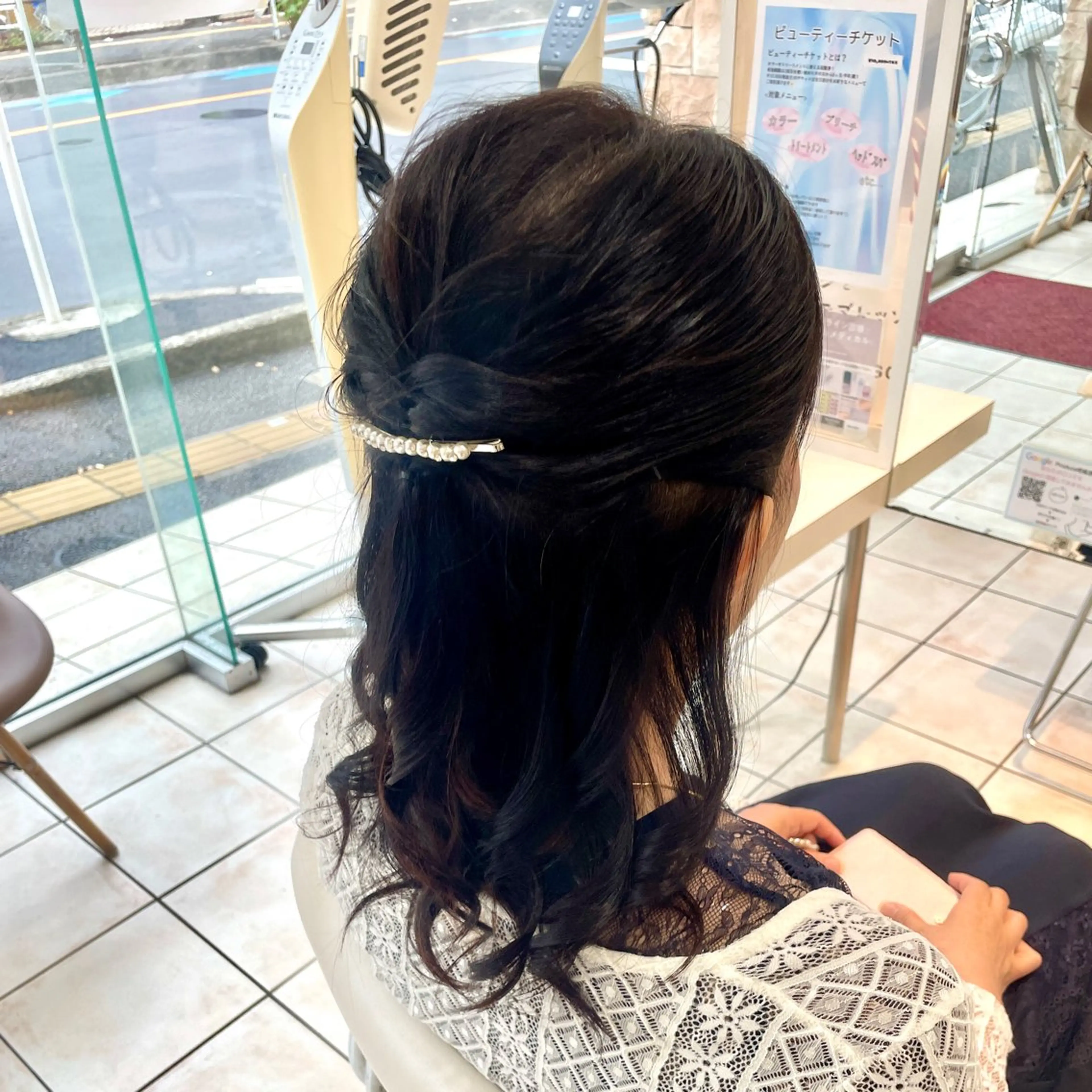 セミロング ヘアアレンジ ヘアセット ブリーチ/ヘアセット 【𝙍𝙞𝙣𝙤】のヘアスタイル