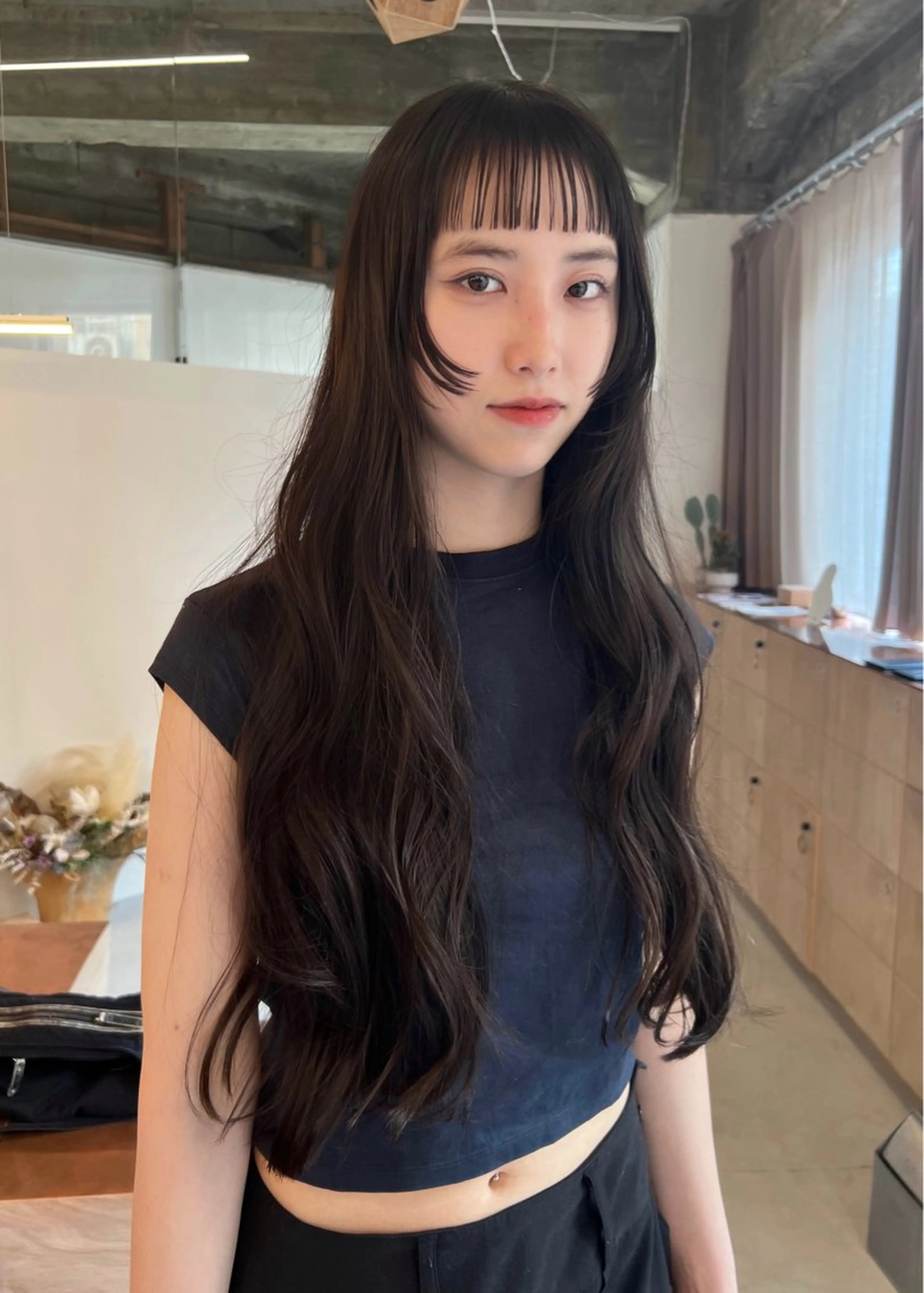 ロング レイヤーカット オン眉 カット the hinc所属・miyu /大阪 /レイヤーカットのヘアスタイル