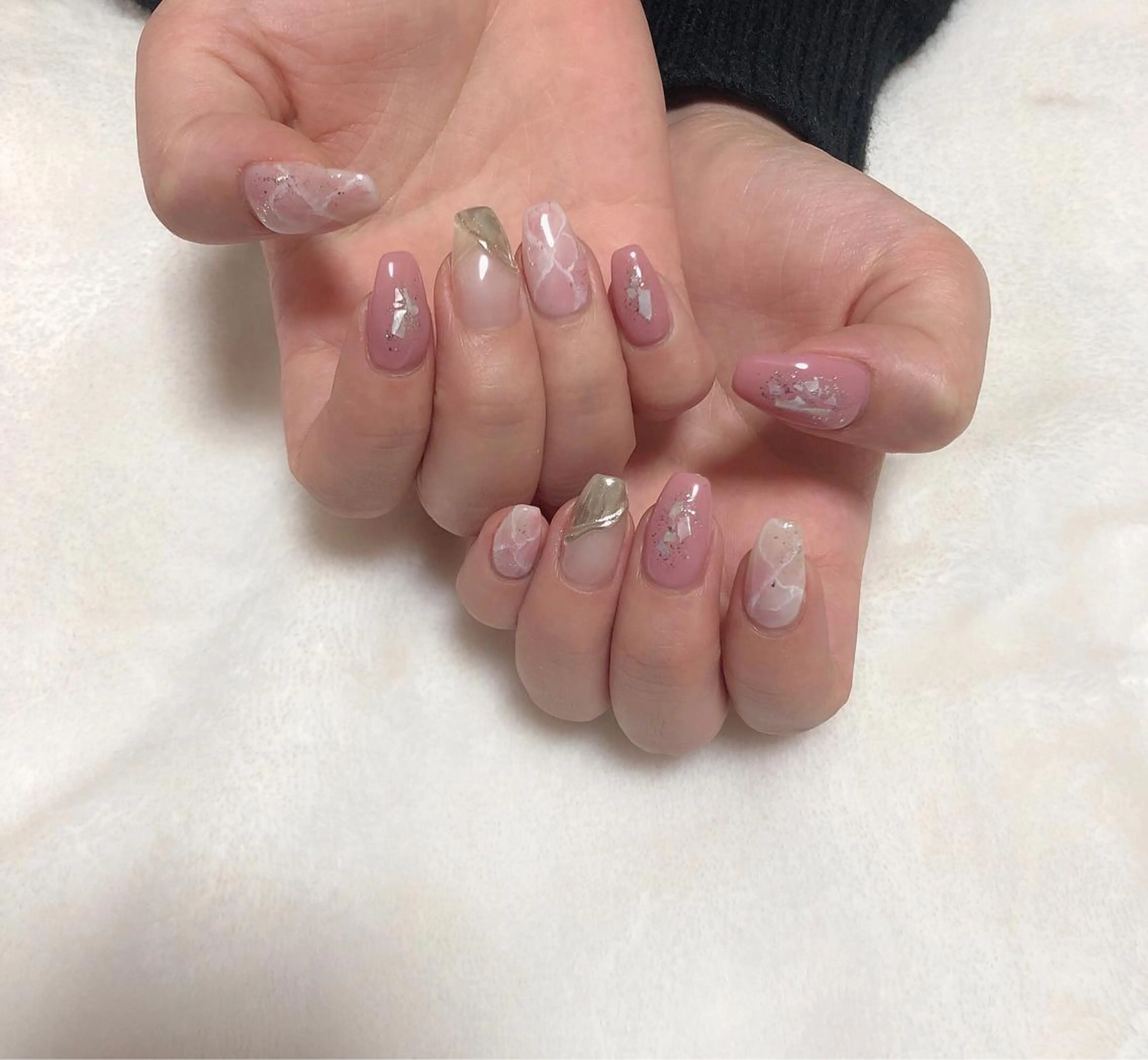 ネイル ハンドネイル 西岡 杏のネイルデザイン