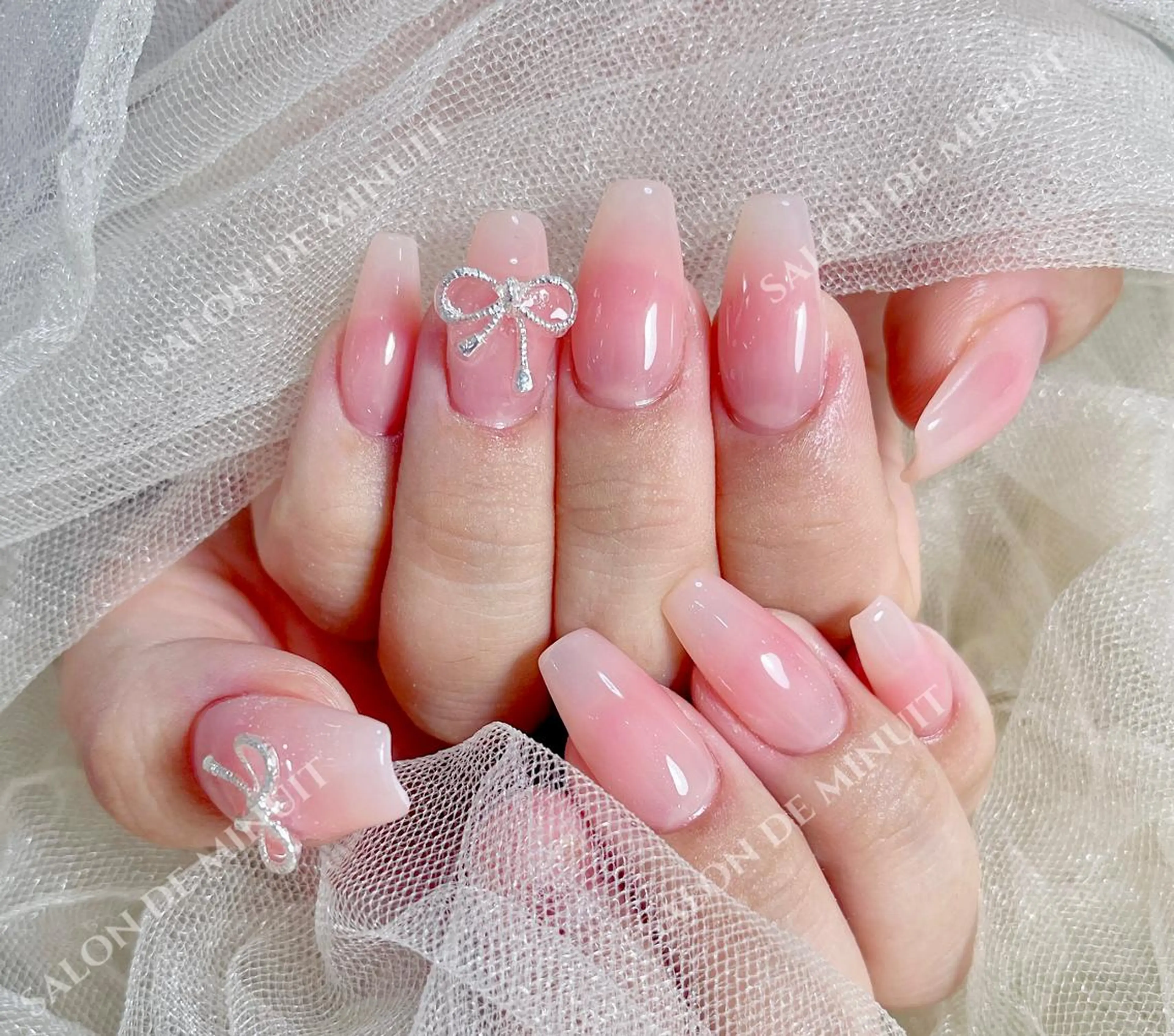 ネイル ハンドネイル ハンドケア Salon de Minuit🦩のネイルデザイン