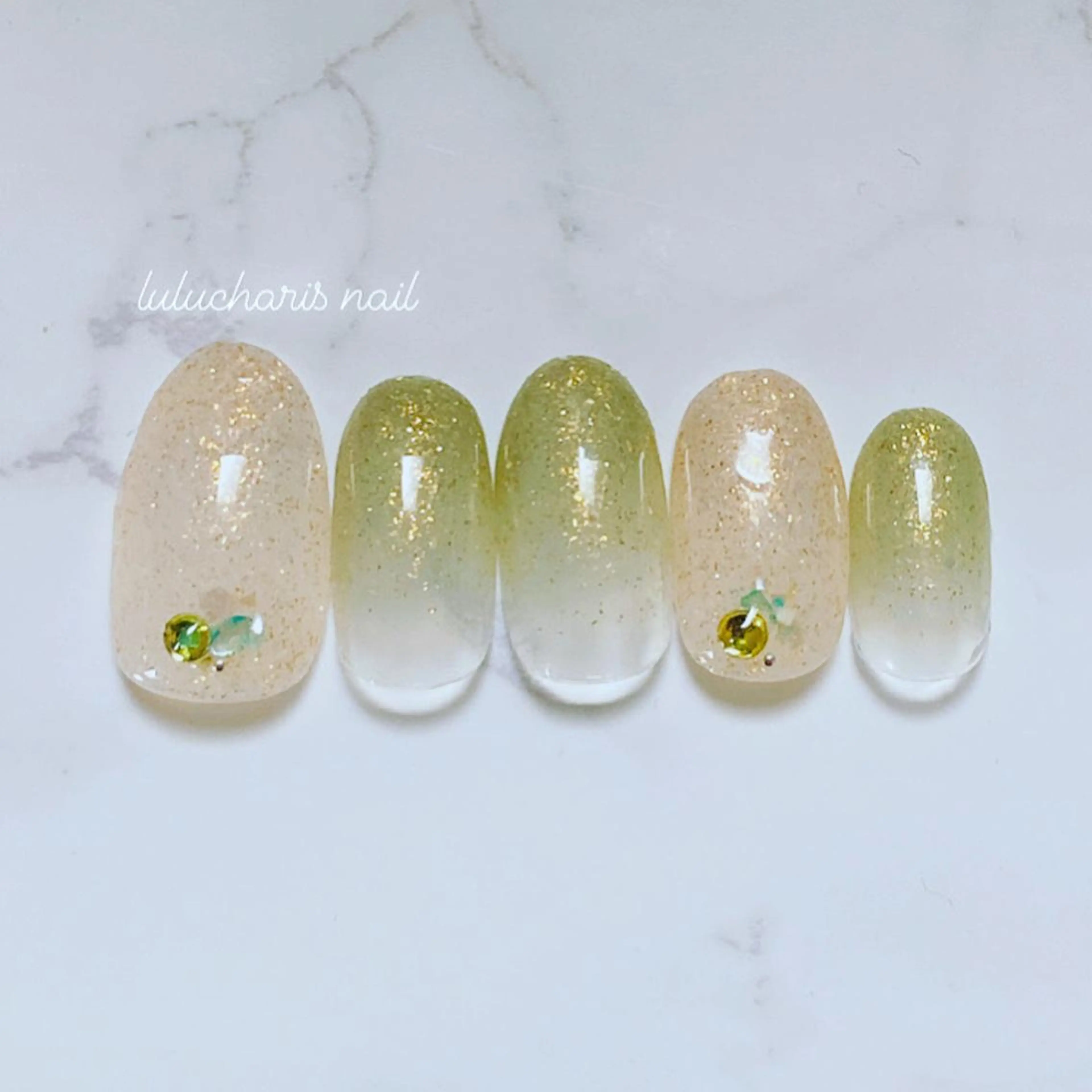 ネイル Lulu charisu所属・lulucharis nailのネイルデザイン