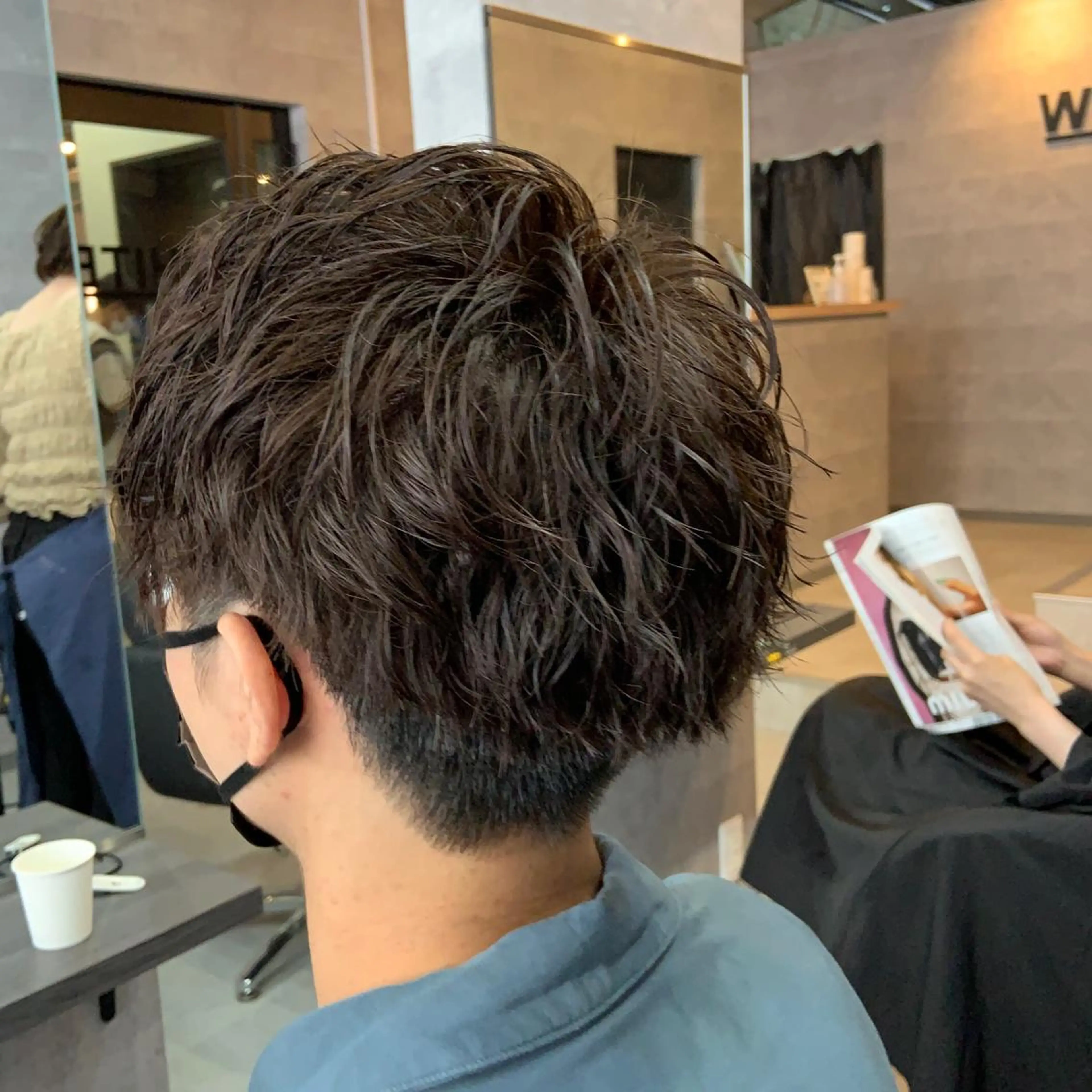 パーマ メンズ _WHITE所属・ダウンパーマ 曲がる縮毛矯正のヘアスタイル