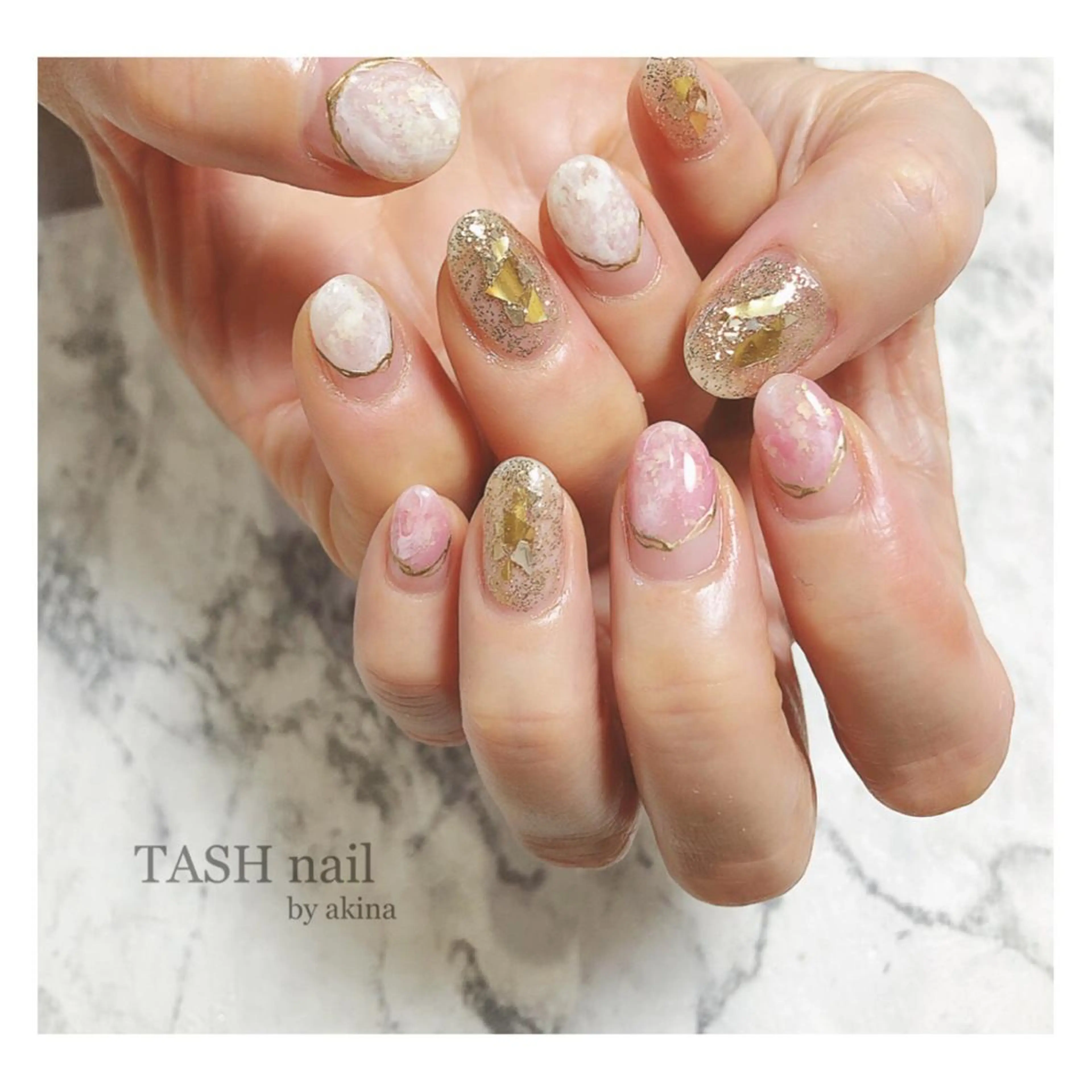 ネイル TASH nailのネイルデザイン