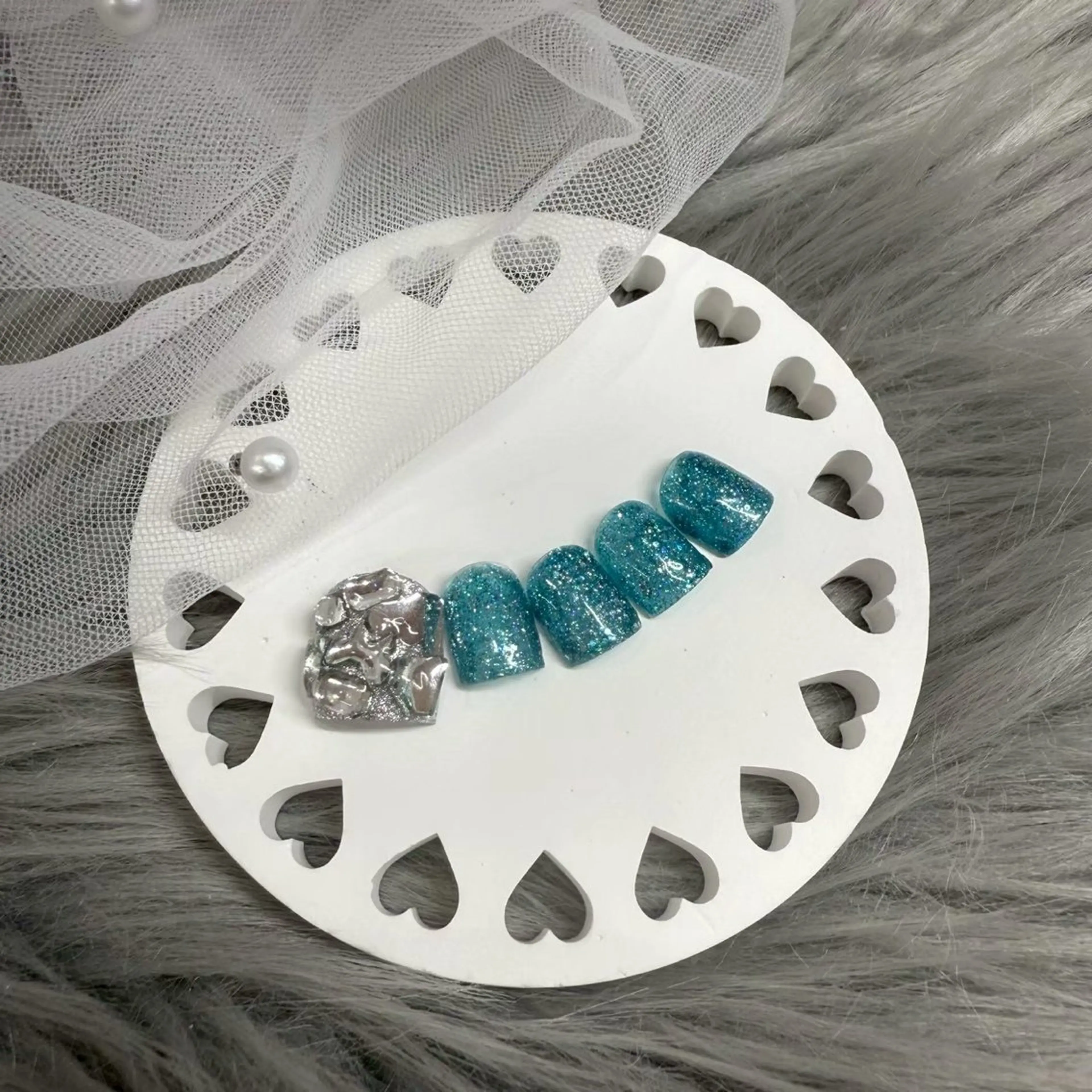 ネイル Nail's AO AQUA所属・鍵 妃南のネイルデザイン