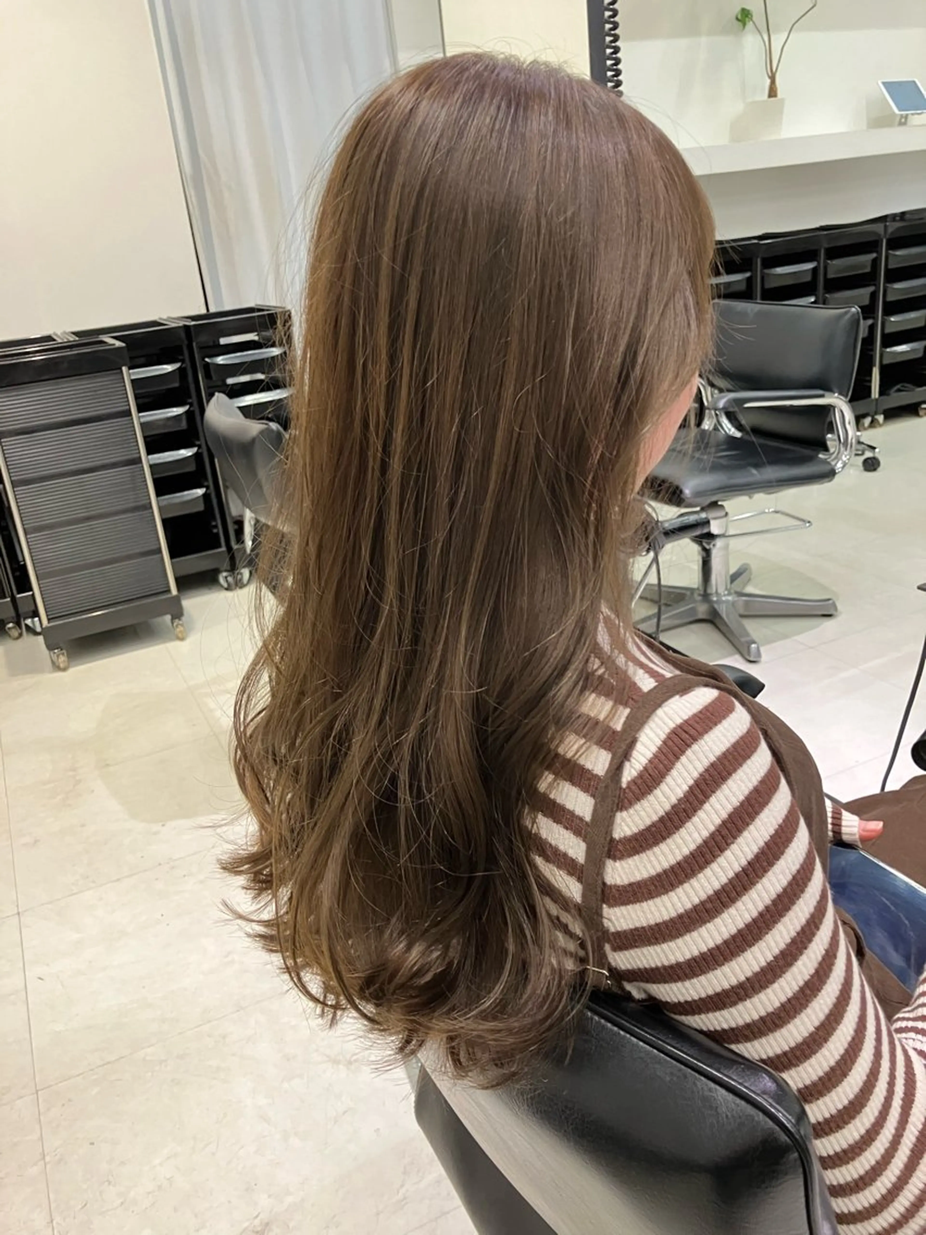 ロング カラー カット ヘアカラー トリートメント GO TODAY SHAIRE SALON原宿vita店舗所属・🩷完全マンツーマン 💖ASAHIのヘアスタイル
