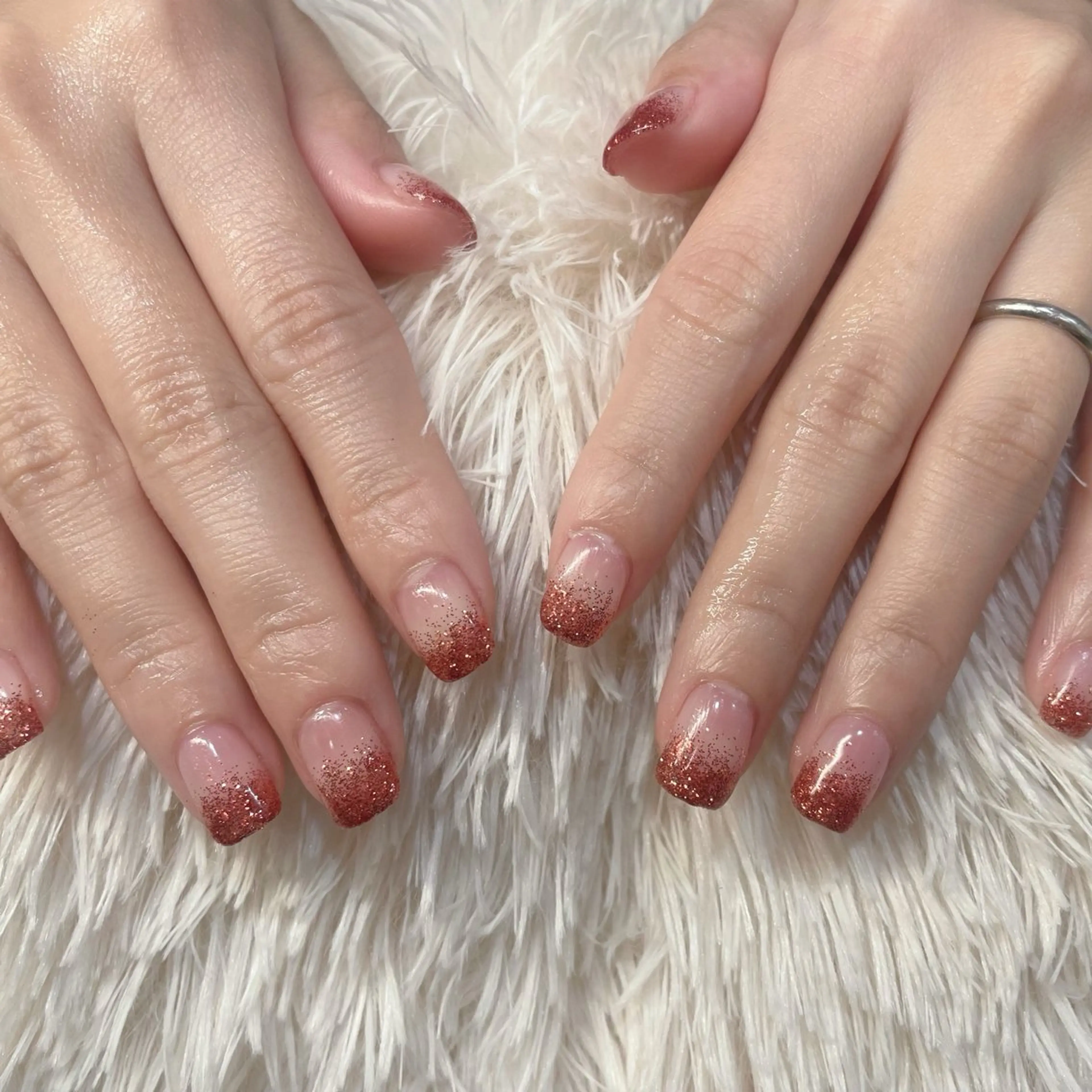 オフ無【ワンカラーorラメグラデーション】の写真