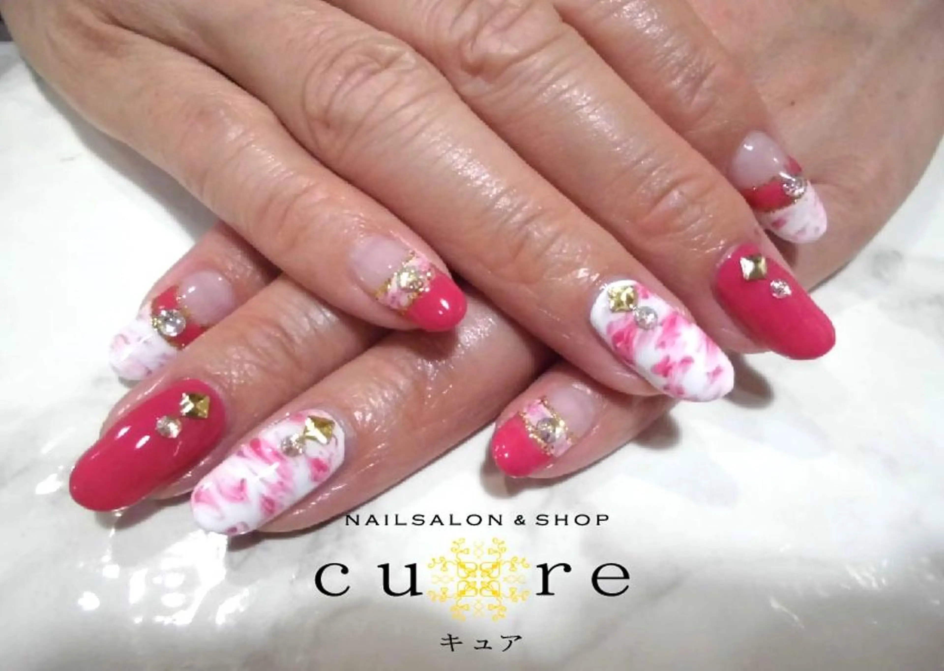 ネイル ジェルネイル ネイルサロン Cureのネイルデザイン
