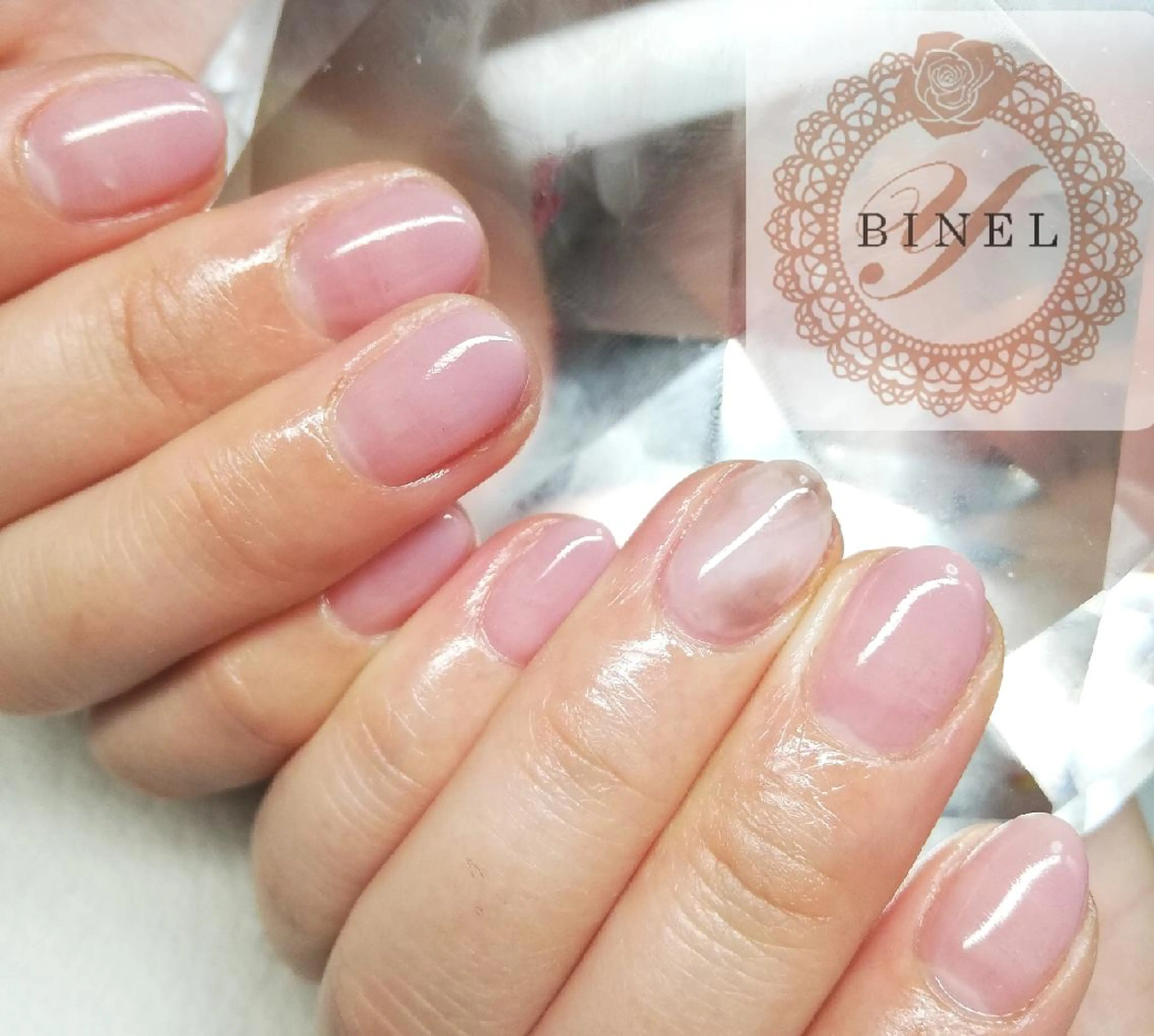 ネイル アートネイル ニュアンスネイル ワンカラーネイル ハンドネイル Nail Salon Y.BINELのネイルデザイン