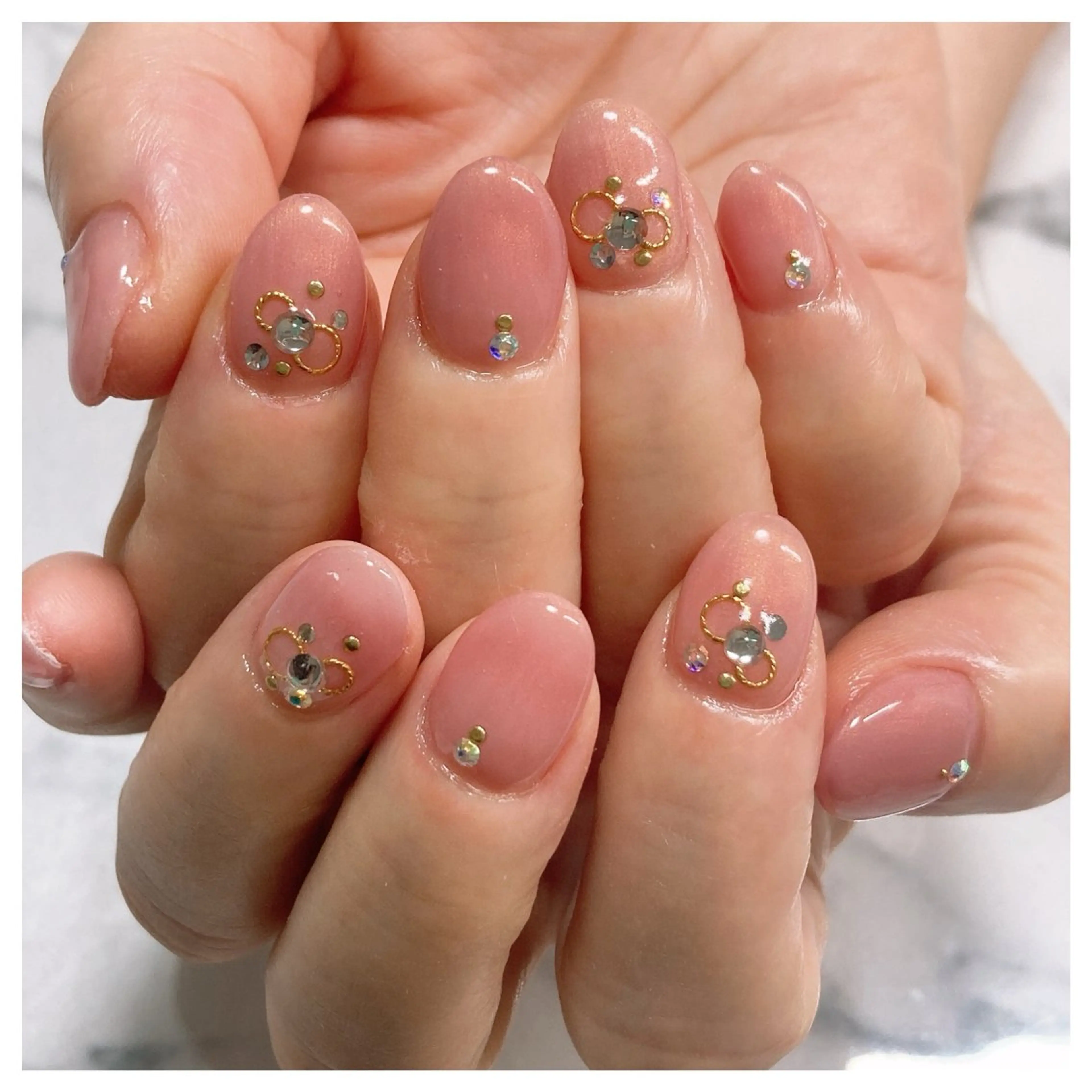 ネイル ハンドネイル ハンドケア 古川 里美のネイルデザイン