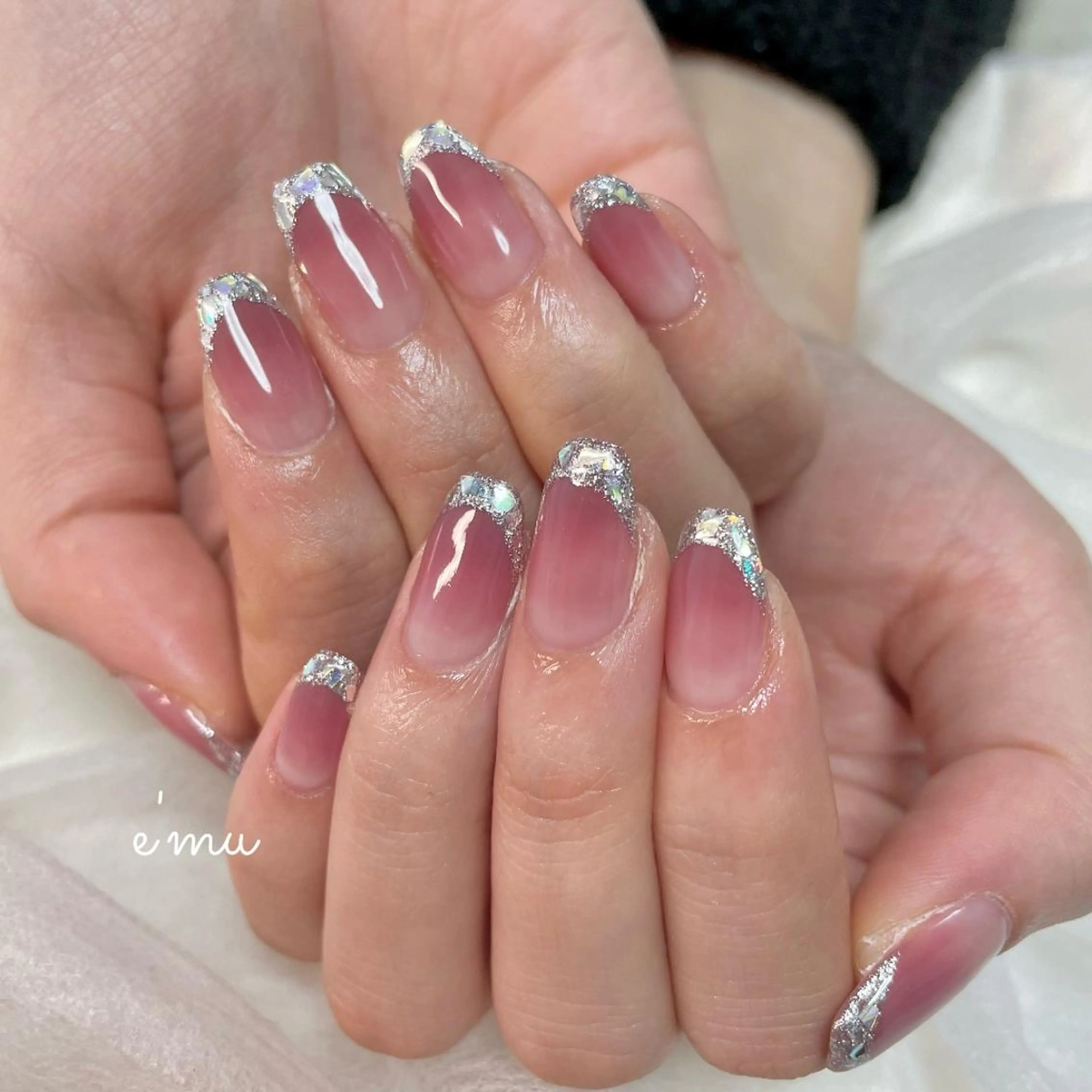 ネイル フレンチネイル ガラスフレンチ nail salon e'mu💐のネイルデザイン