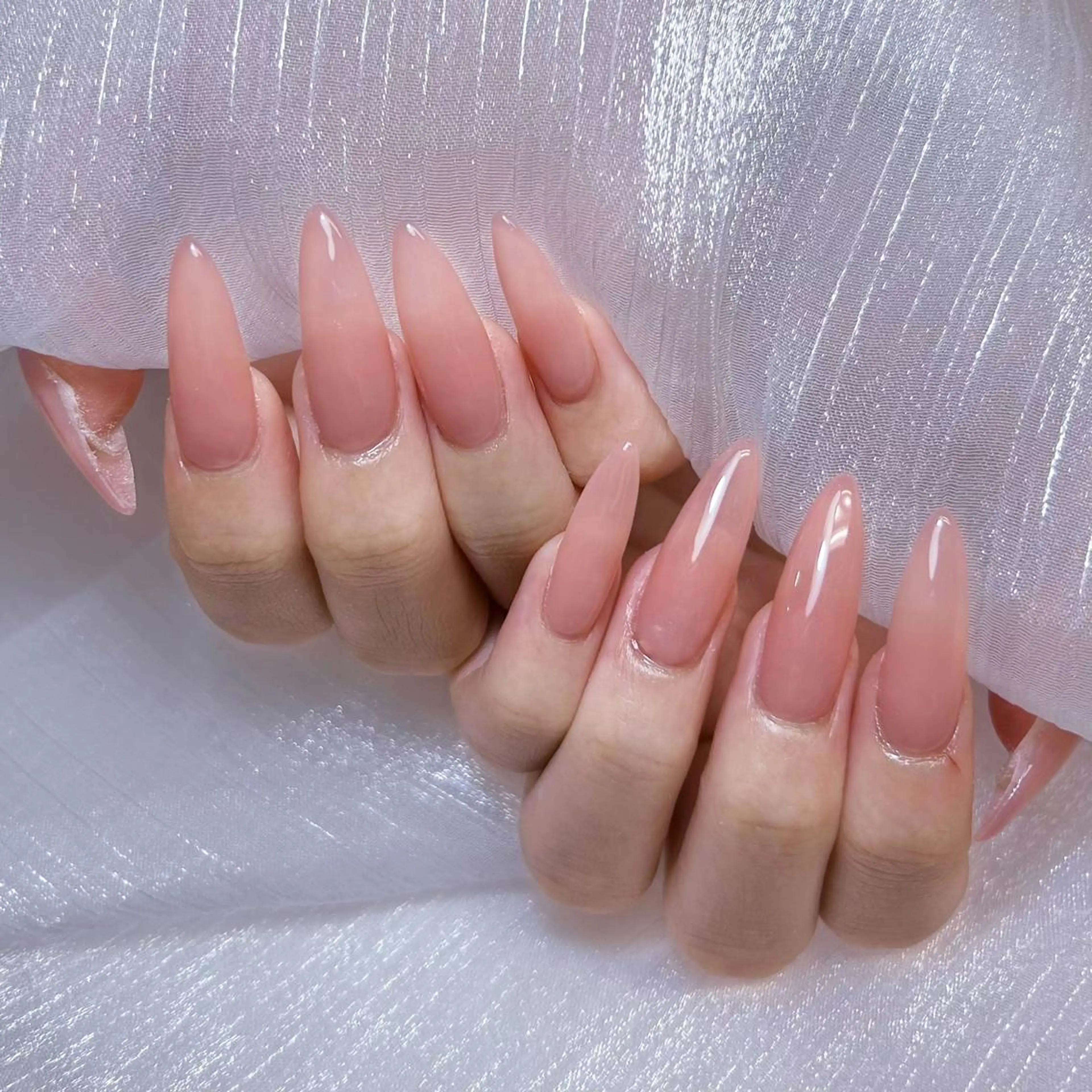 ネイル アートネイル オーロラネイル ガーリー キラキラネイル 韓国ネイル ハンドネイル DIANMOND NAIL🌸のネイルデザイン