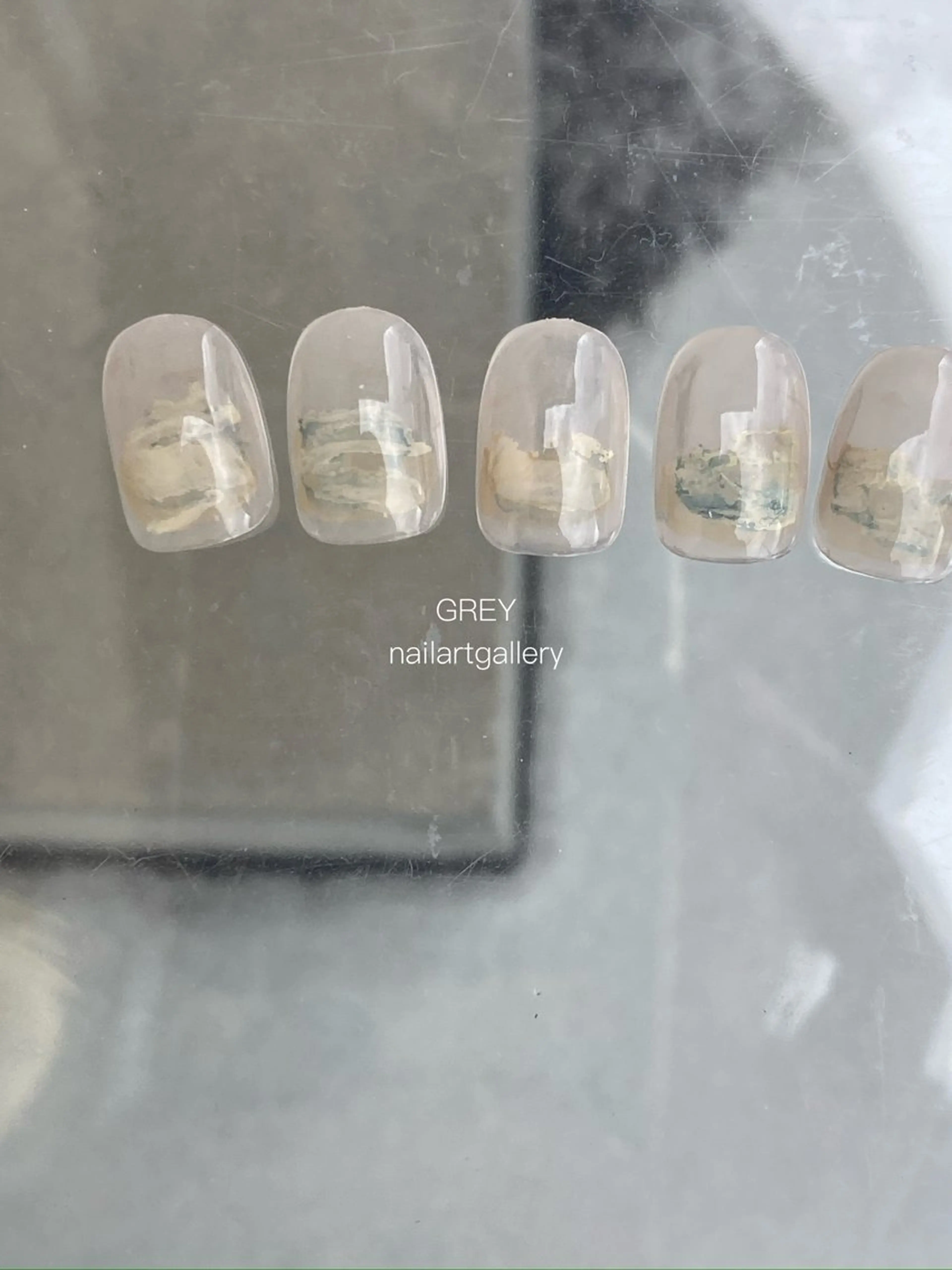 ネイル アートネイル 【GREY】 TAIRAのネイルデザイン