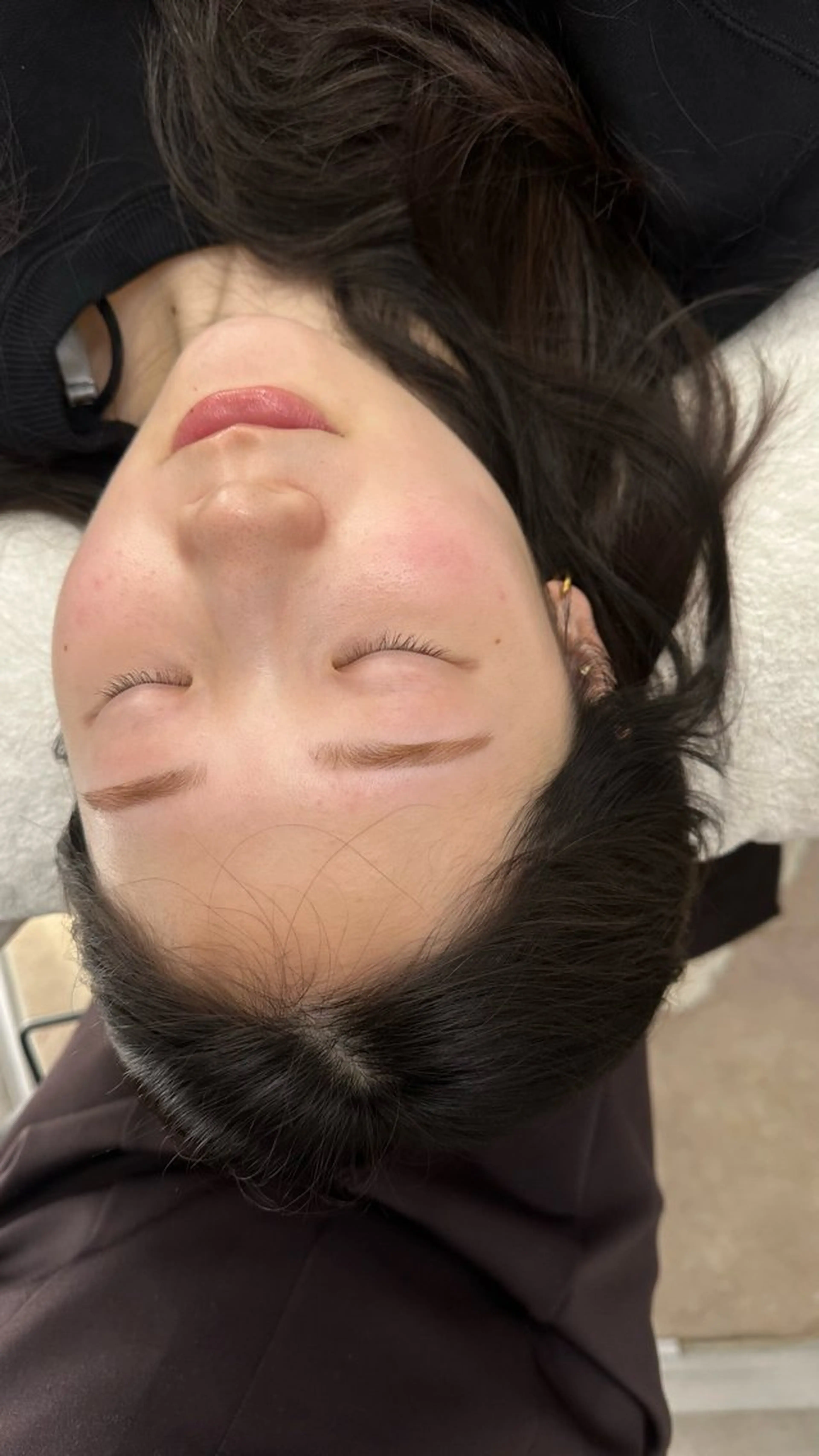 アイブロウ ワックス脱毛 F room UMEDAのマツエク・マツパデザイン