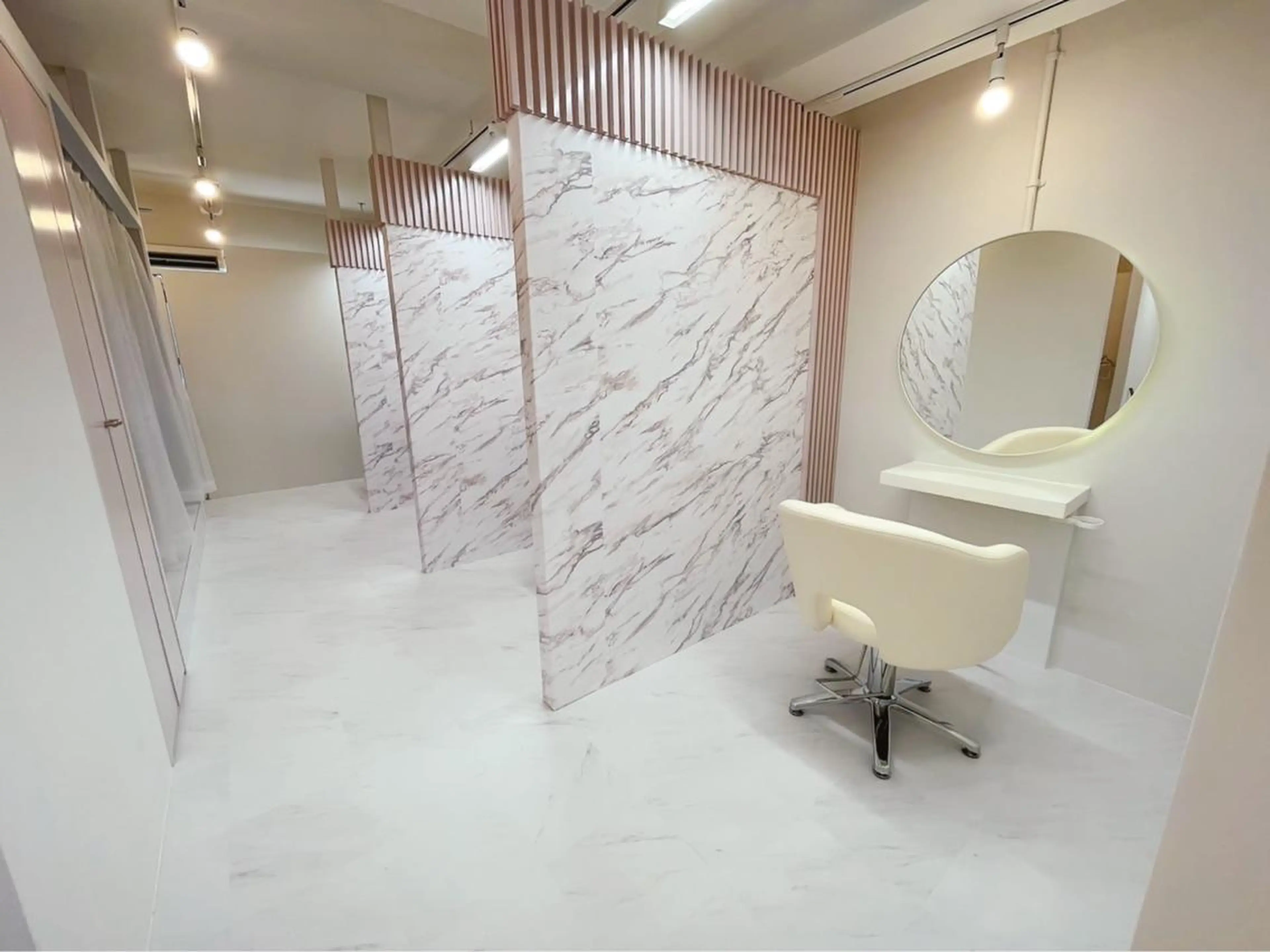 SOU hair&nail【ソウ】所属・韓国人美容師 チョン  ウンジェのヘアスタイル