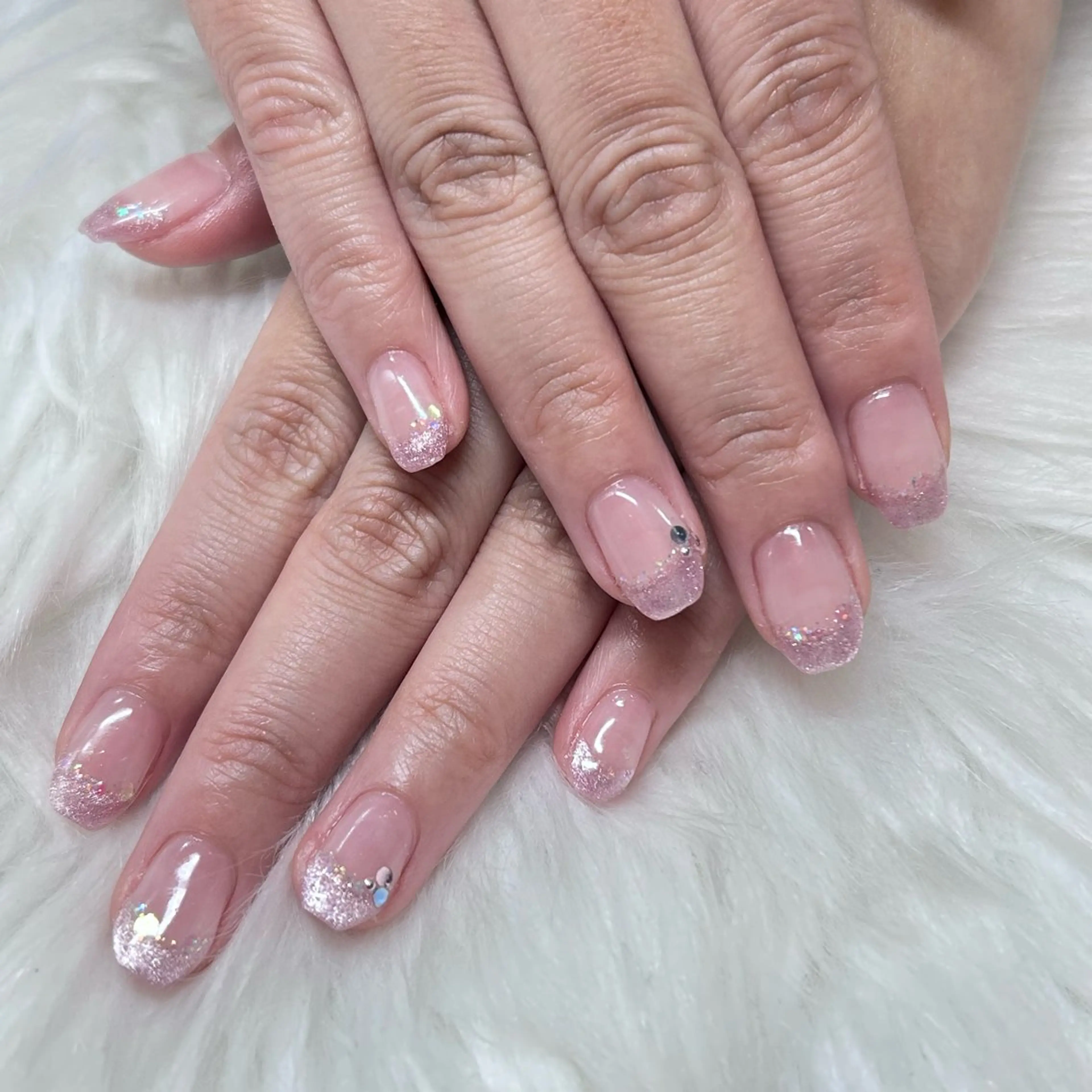 【マグネットネイル/オフなし】店舗限定デザインから選べるの写真